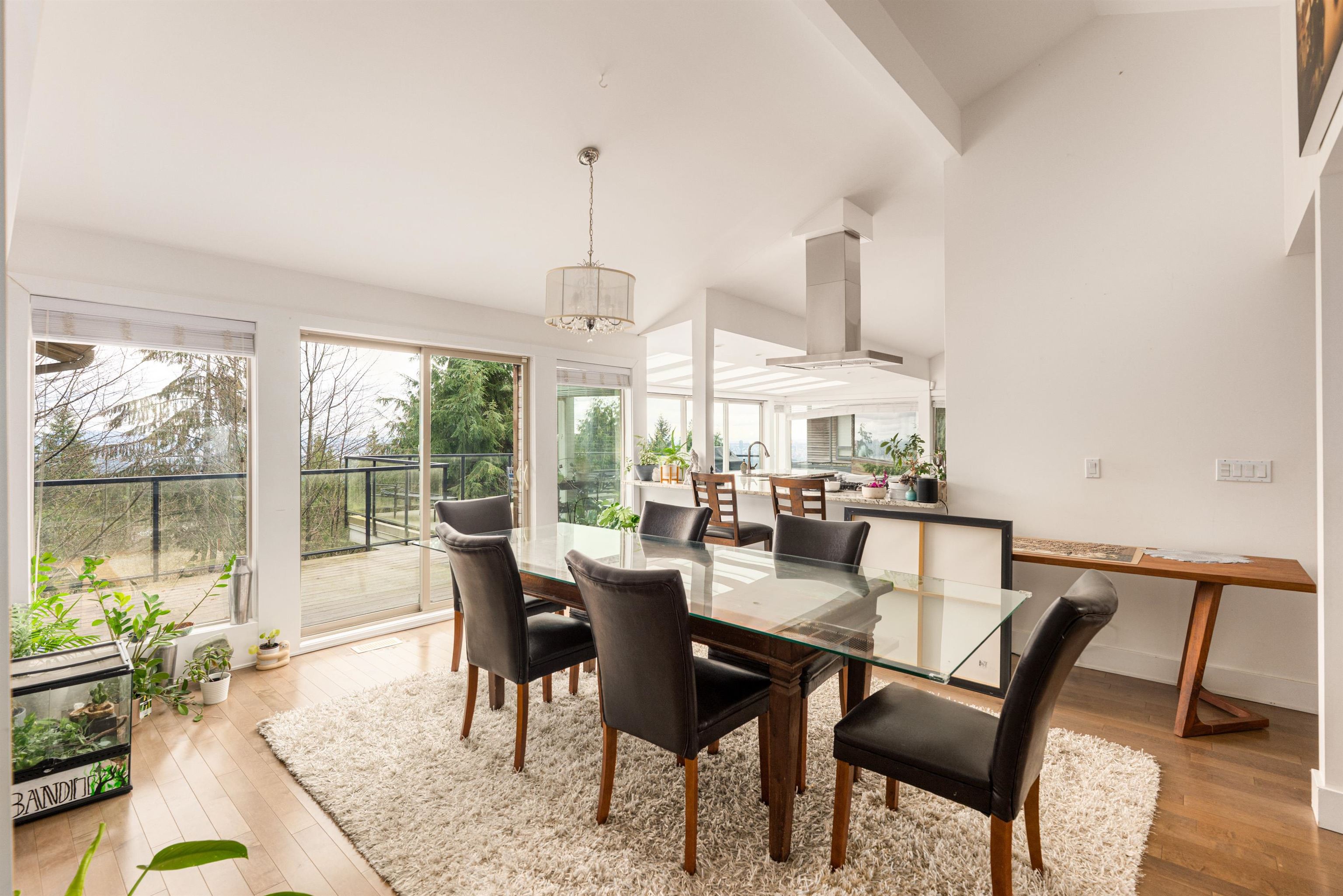 Listing image of 1448 SANDHURST PLACE