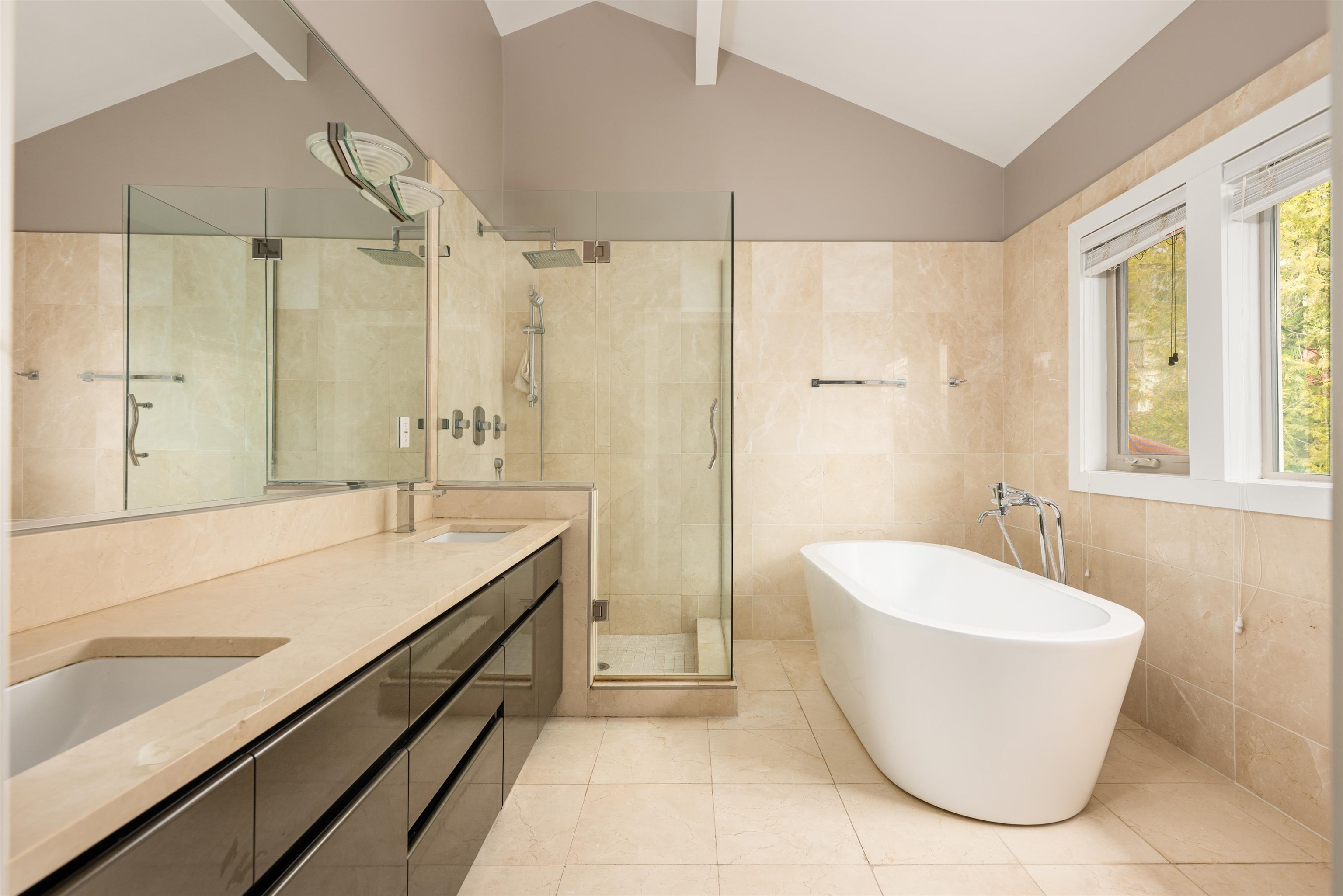 Listing image of 1448 SANDHURST PLACE