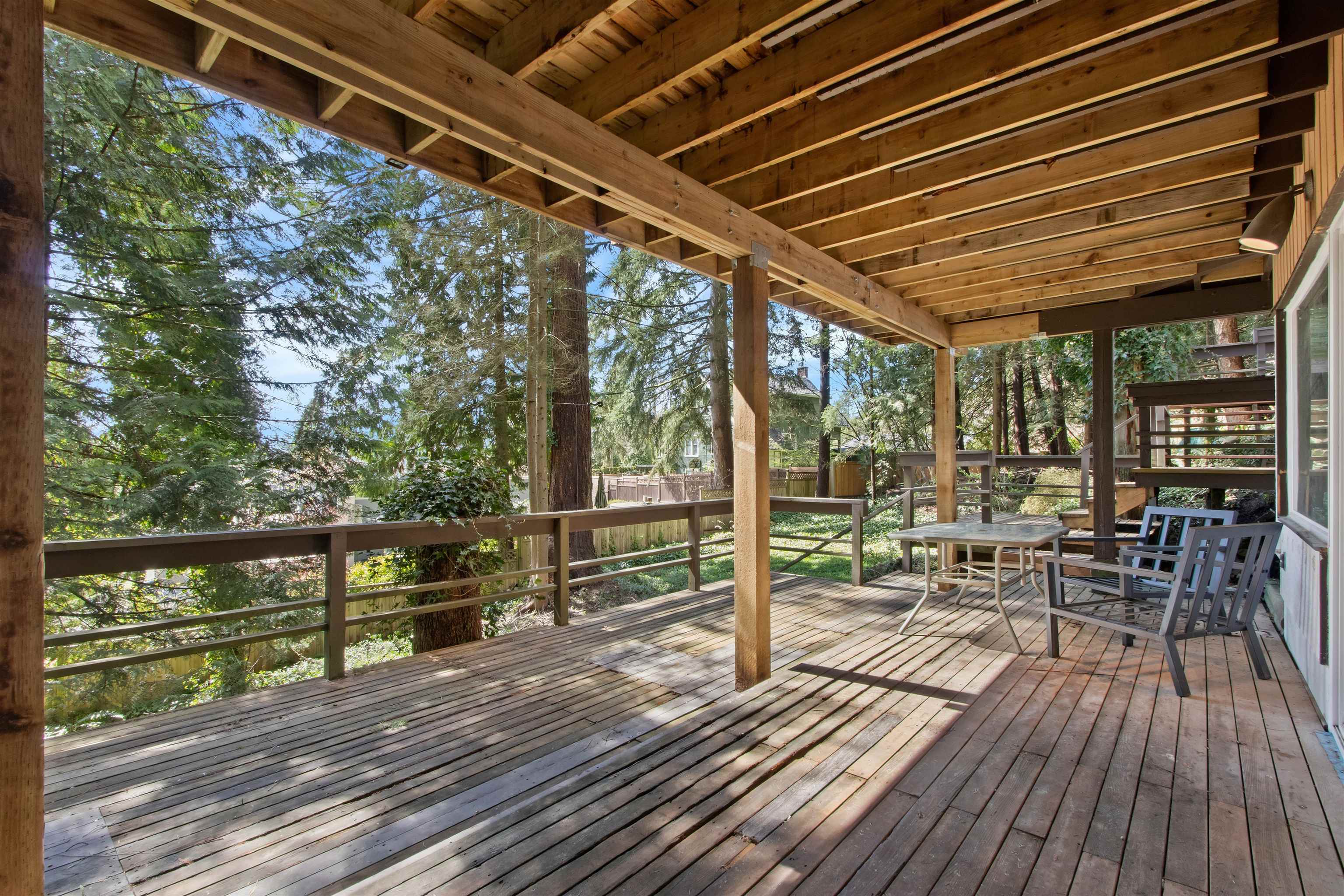 Listing image of 615 E KINGS ROAD