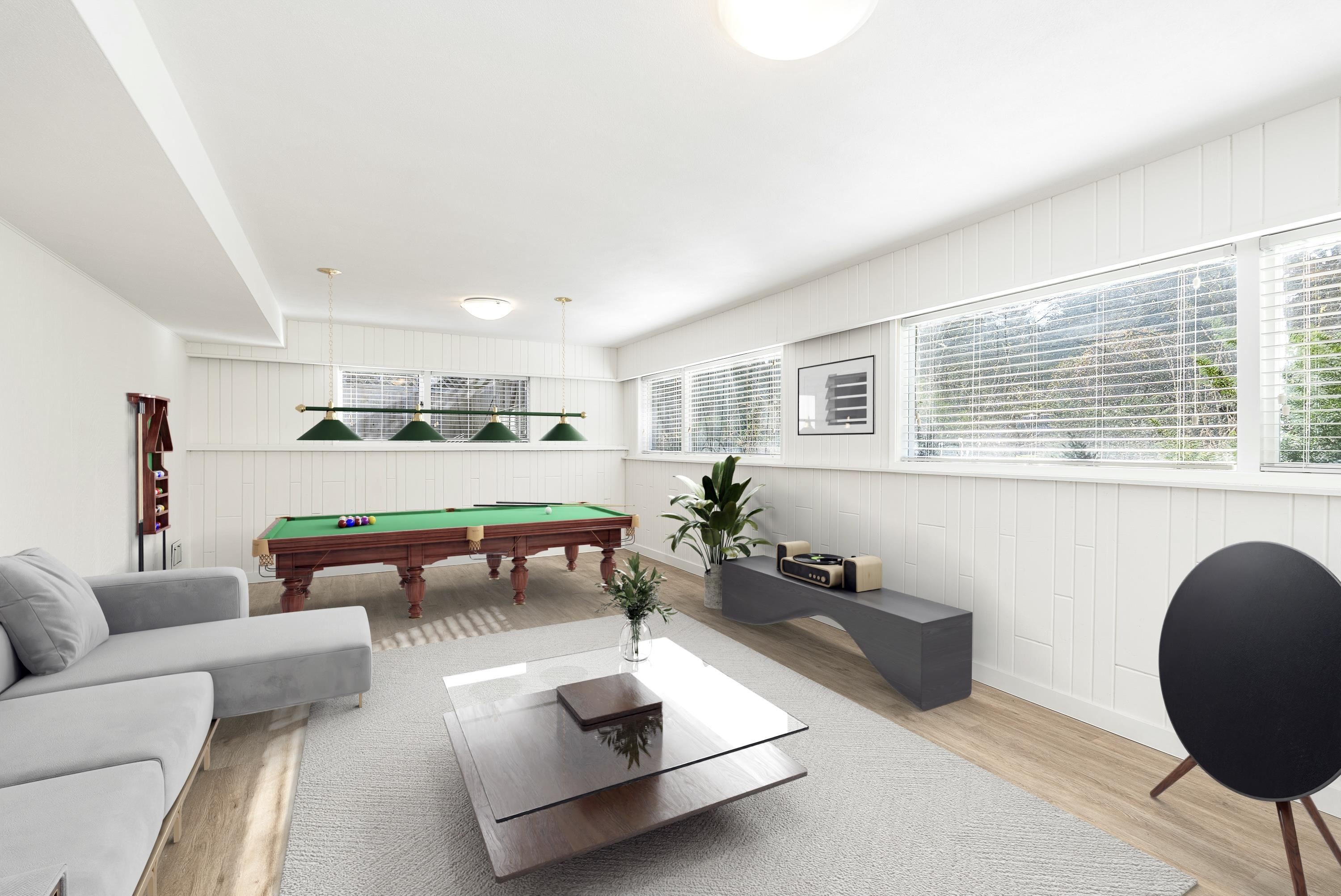 Listing image of 429 NEWLANDS ROAD