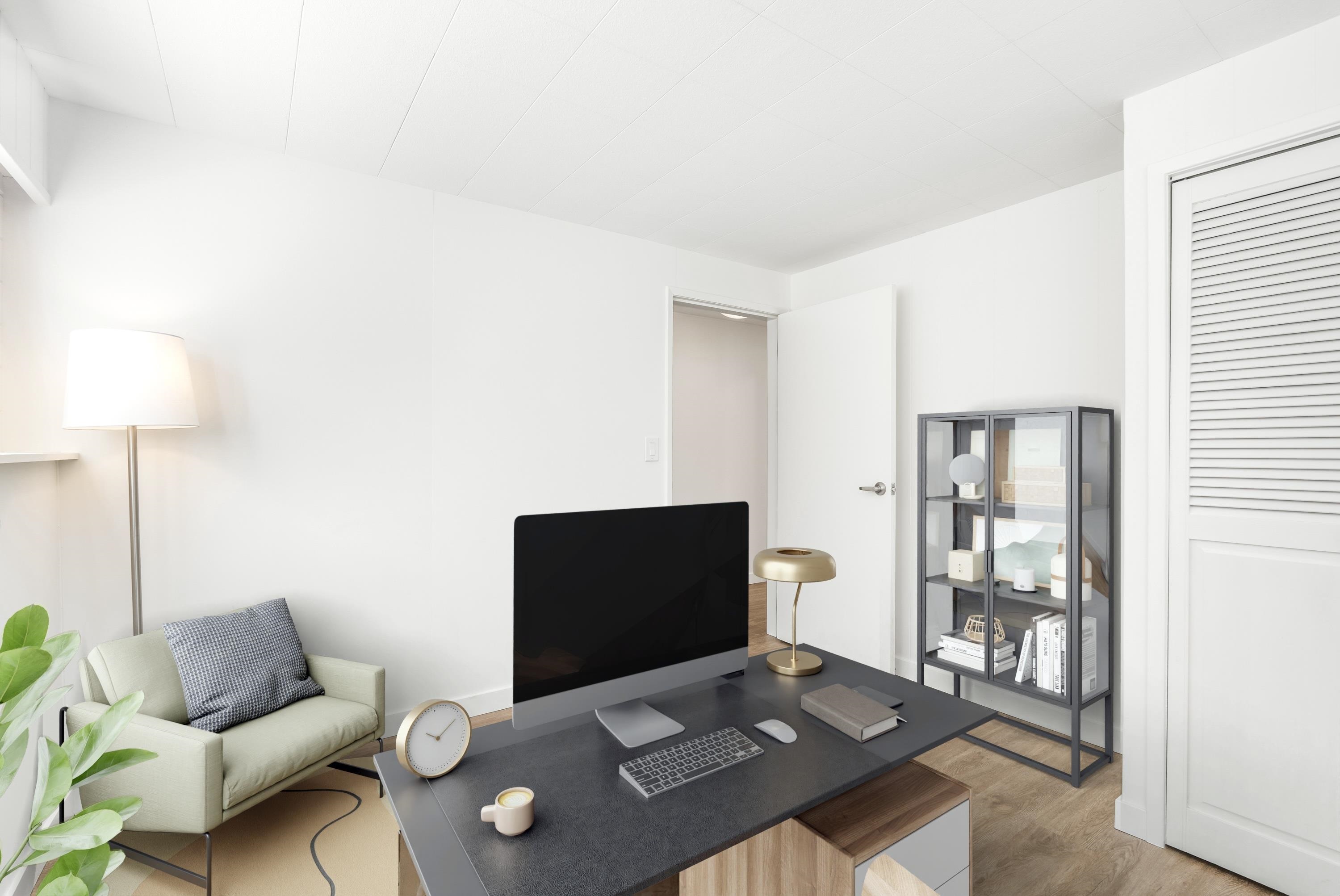 Listing image of 429 NEWLANDS ROAD