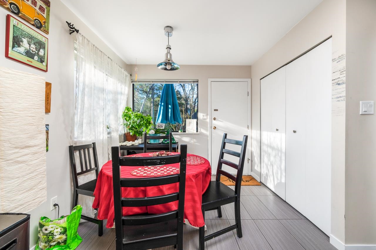 Listing image of 3003 SUNNYHURST ROAD