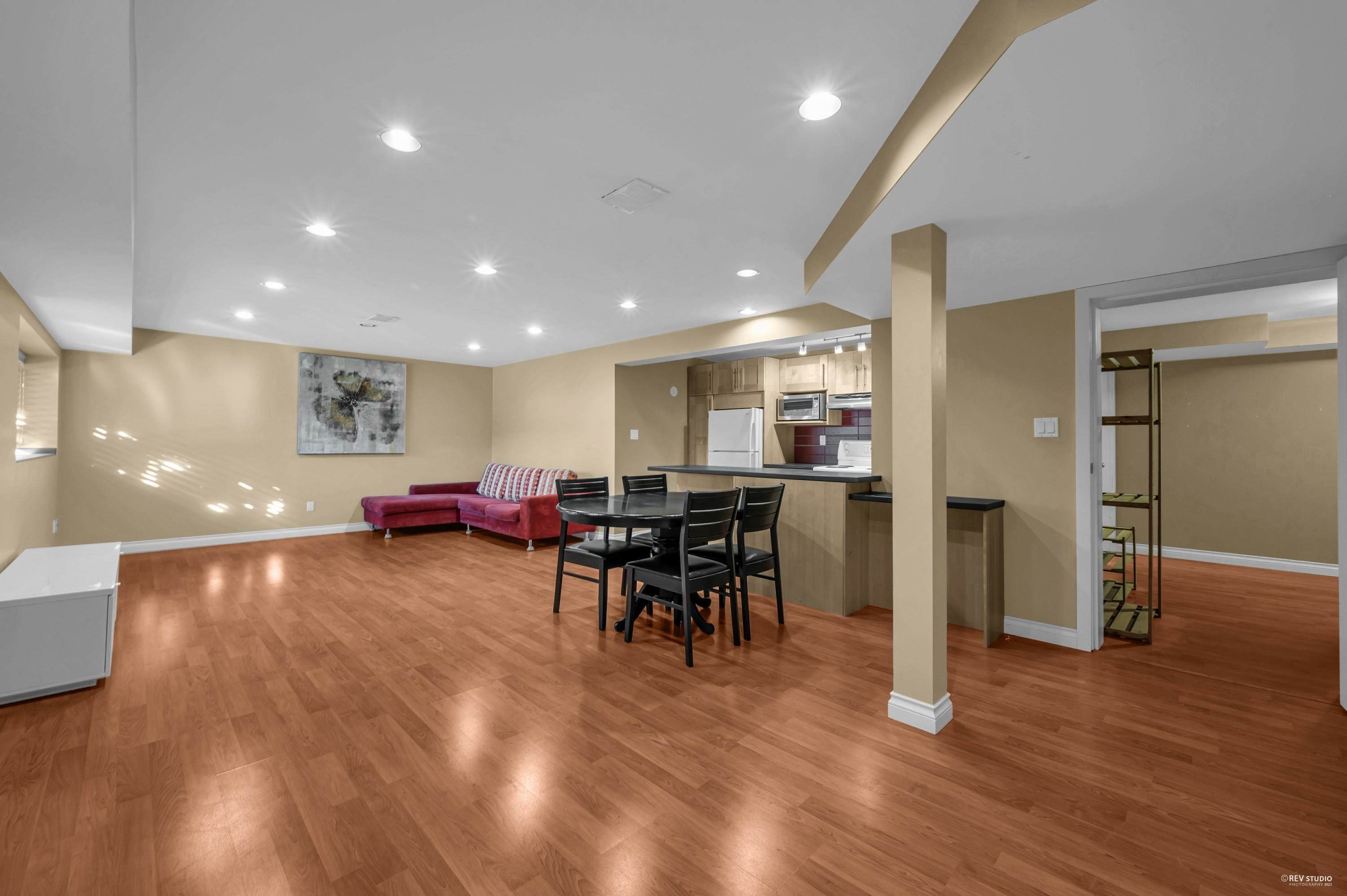 Listing image of 310 MACBETH CRESCENT