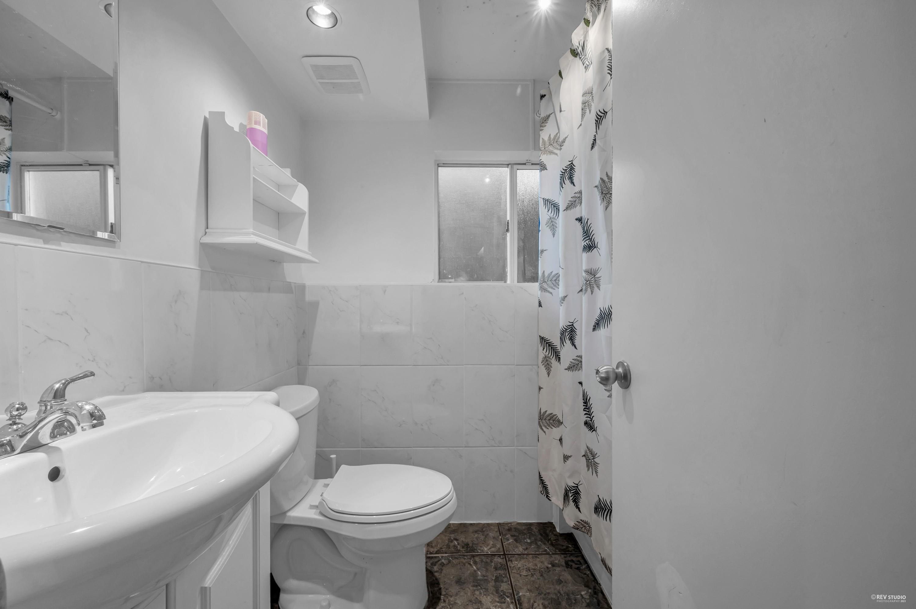 Listing image of 310 MACBETH CRESCENT