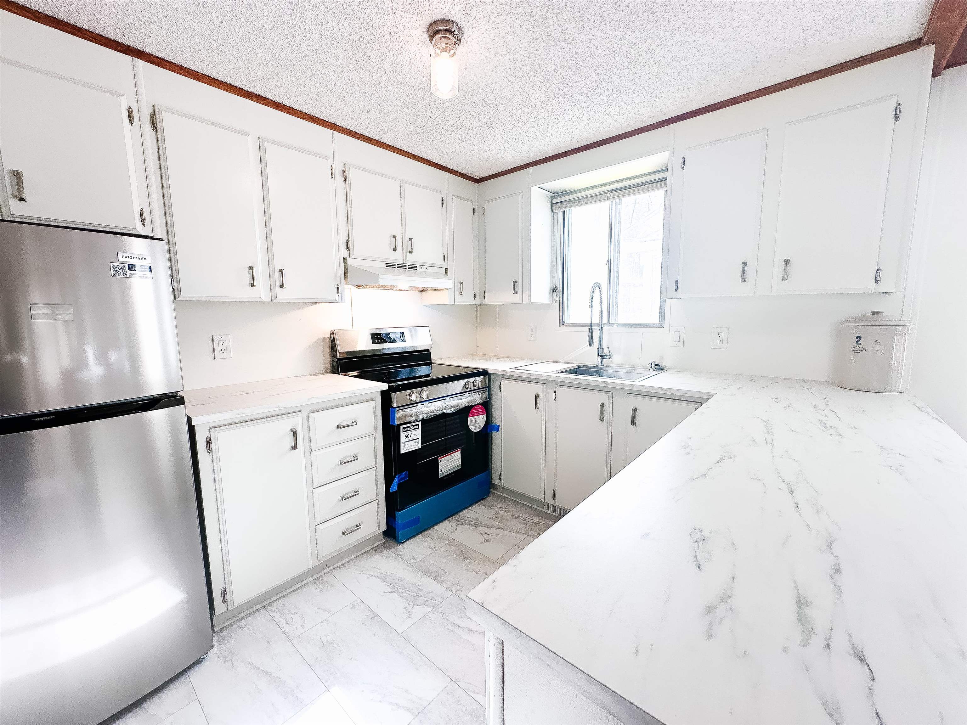 Listing image of 506 RAINDANCE COURT