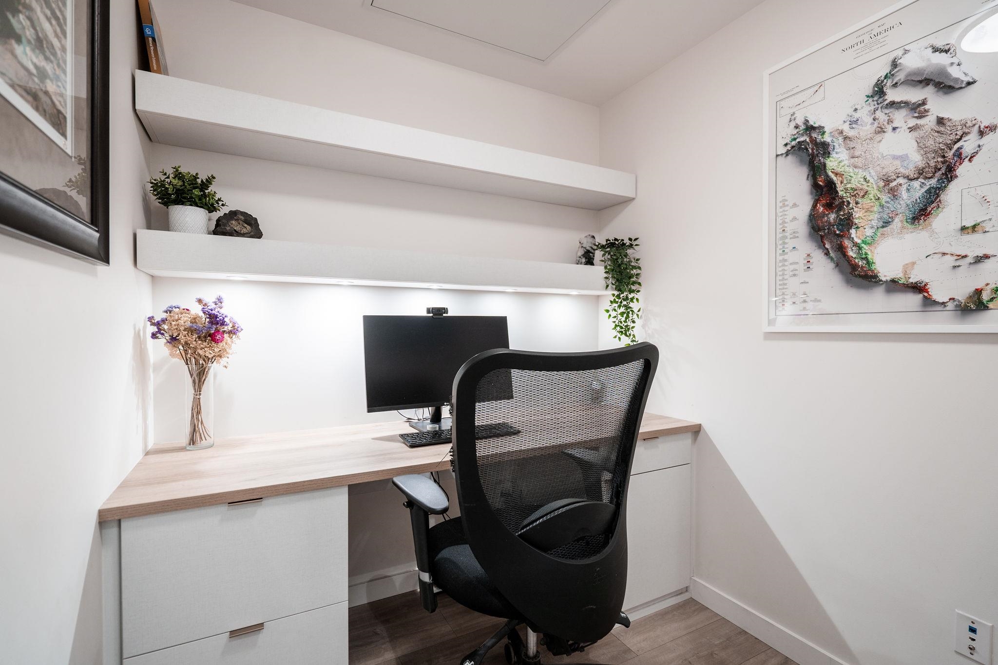 Listing image of 204 625 E 3RD STREET