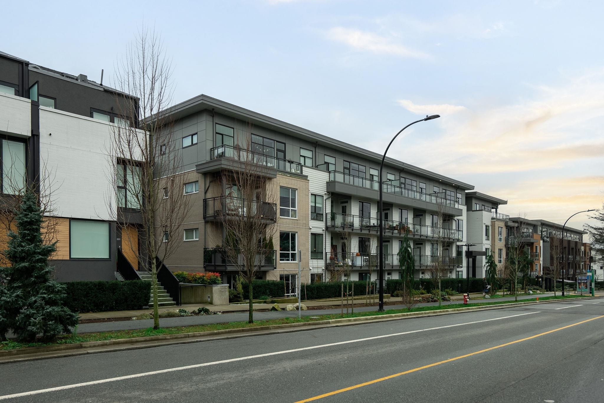 Listing image of 204 625 E 3RD STREET