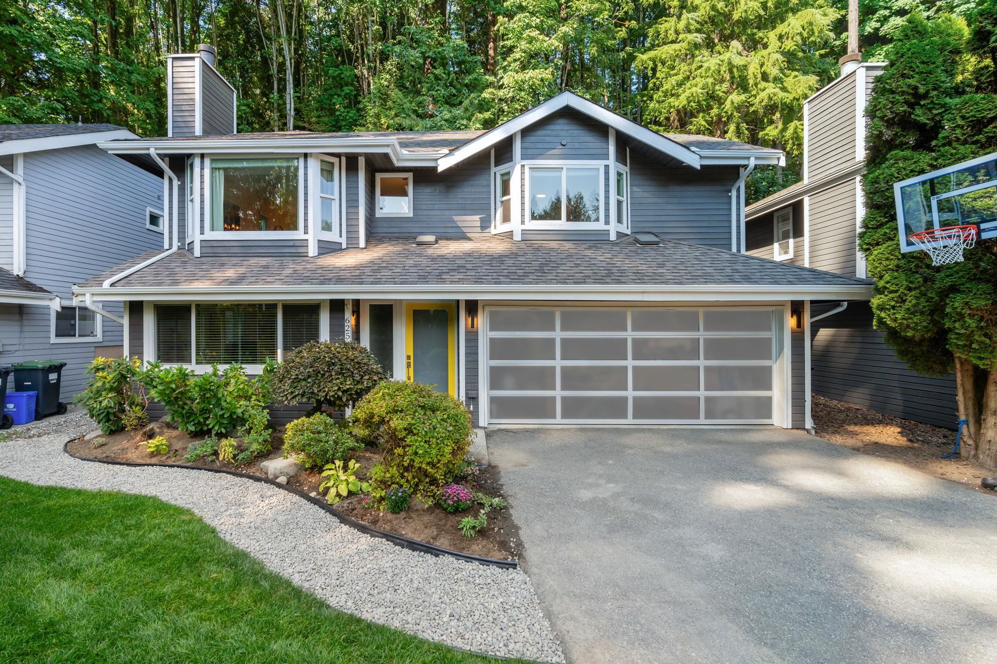 625 SEYMOUR COURT