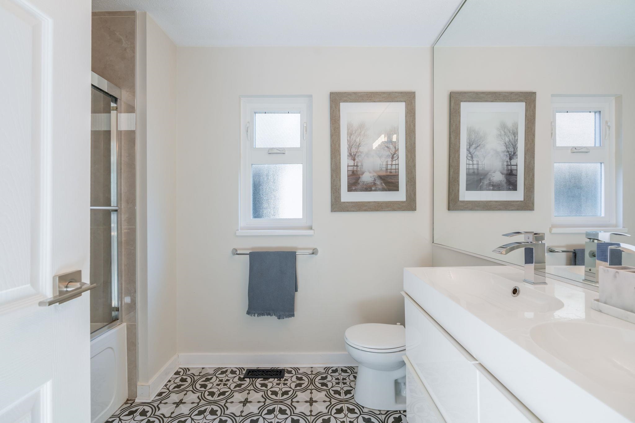 Listing image of 625 SEYMOUR COURT