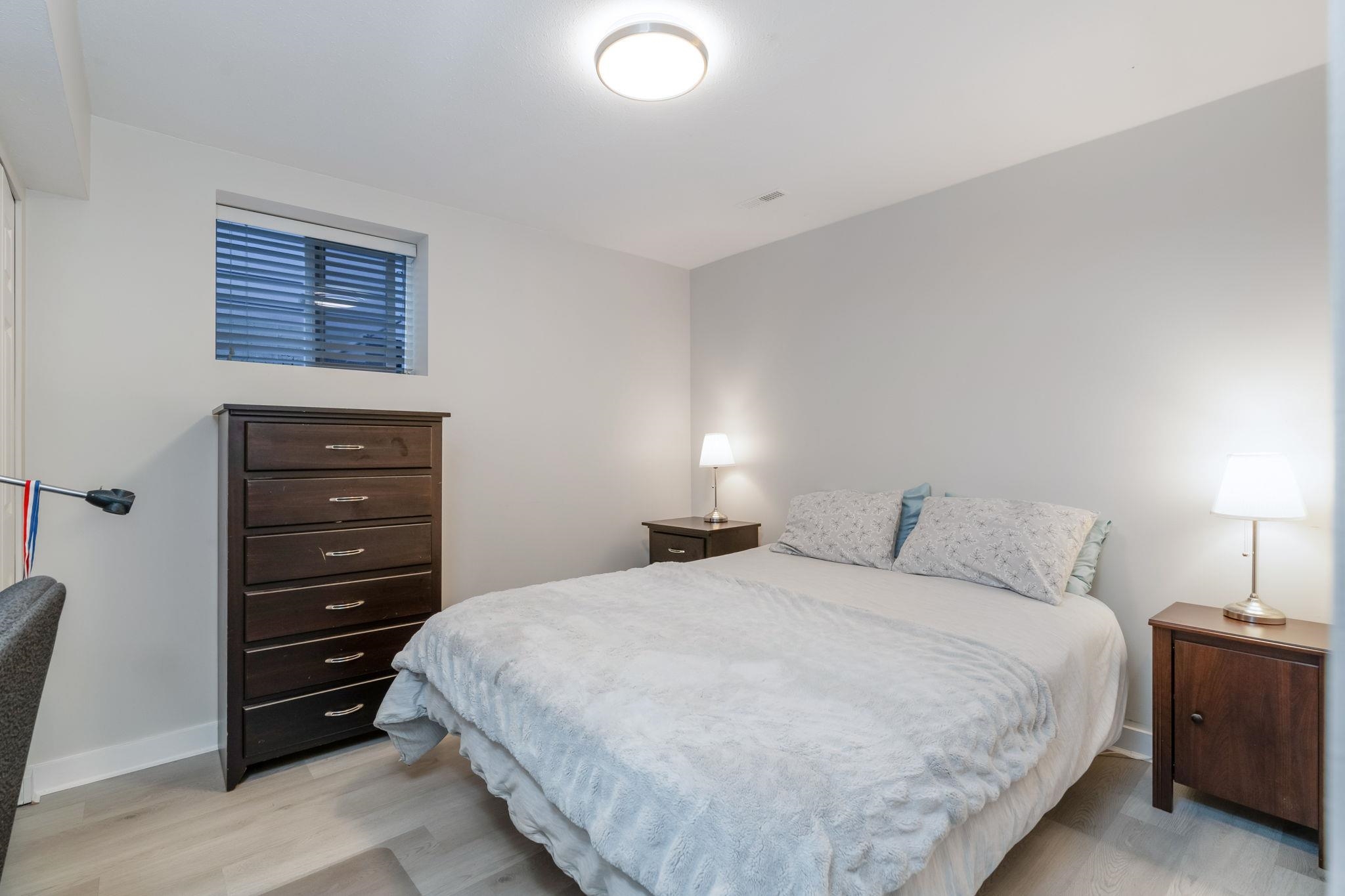 Listing image of 625 SEYMOUR COURT