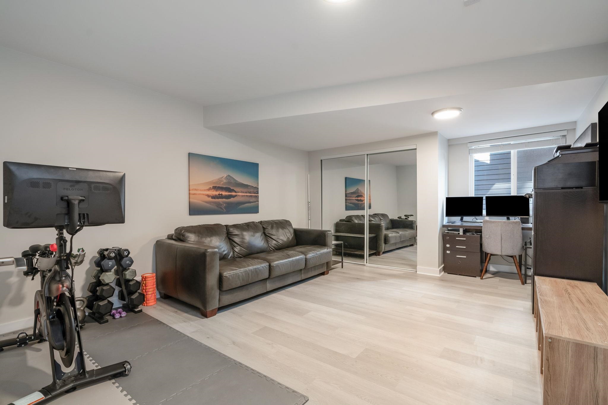 Listing image of 625 SEYMOUR COURT