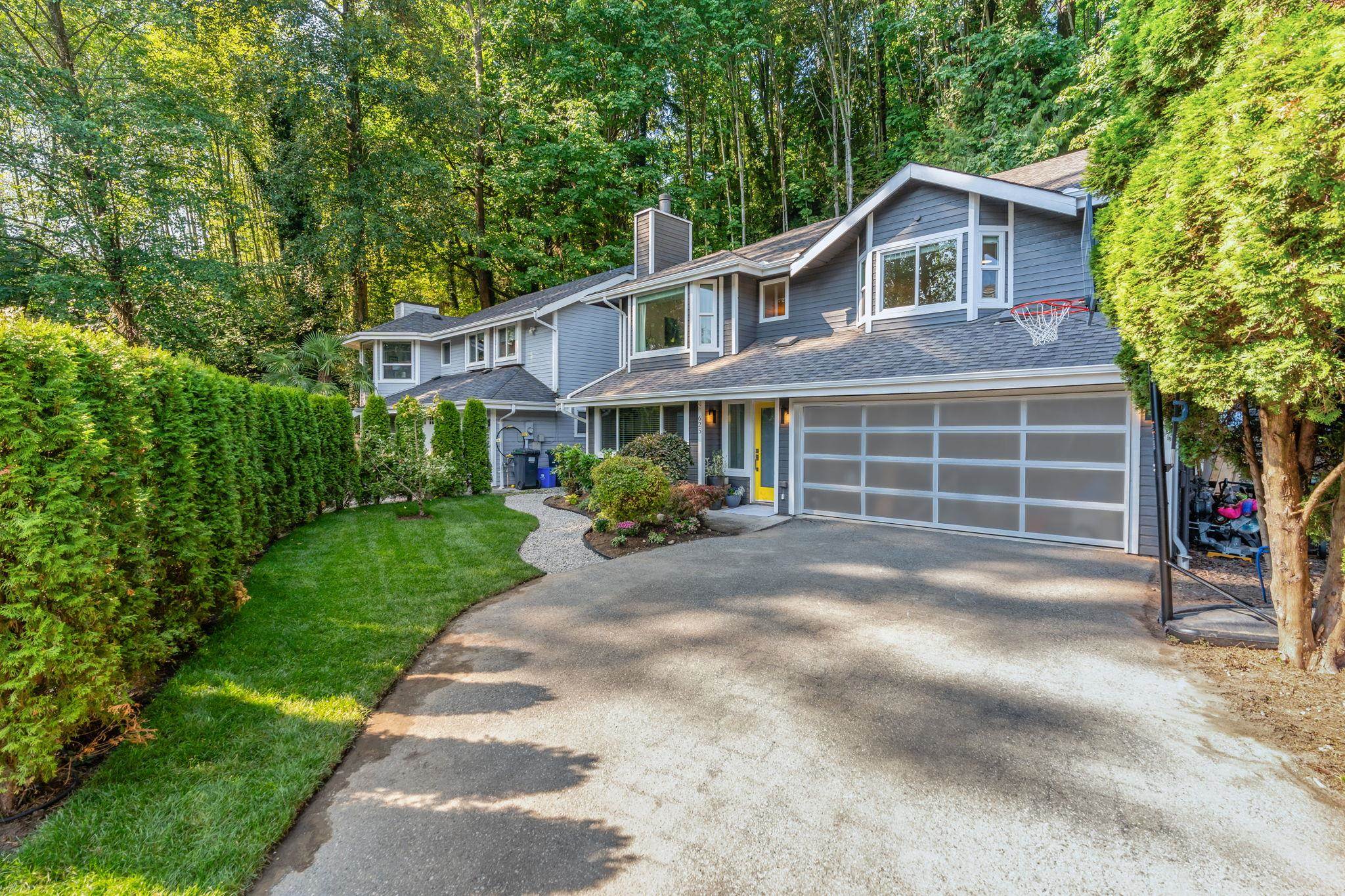 Listing image of 625 SEYMOUR COURT