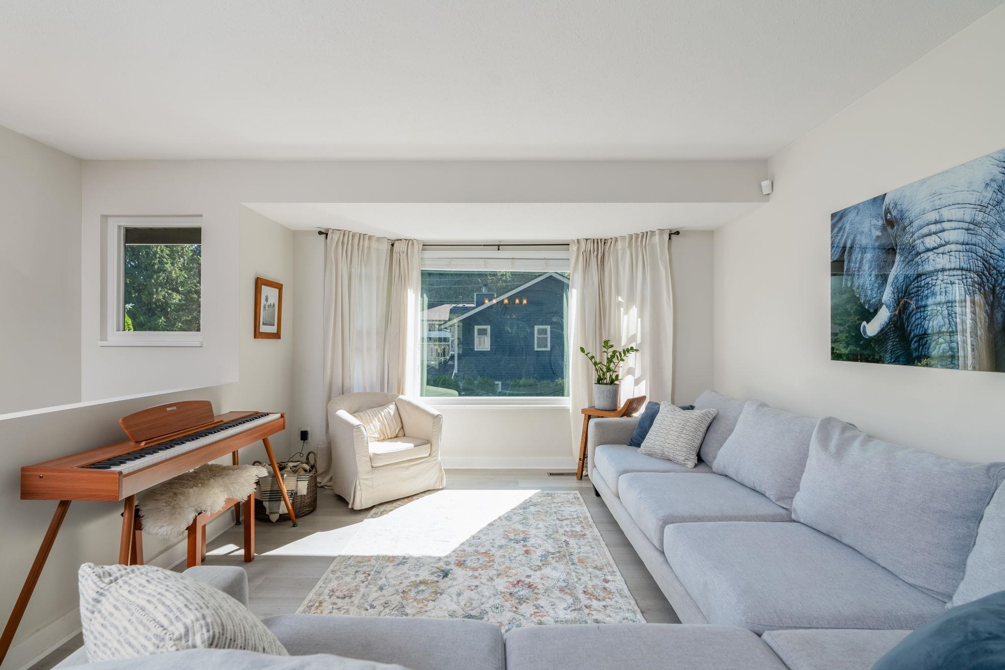 Listing image of 625 SEYMOUR COURT
