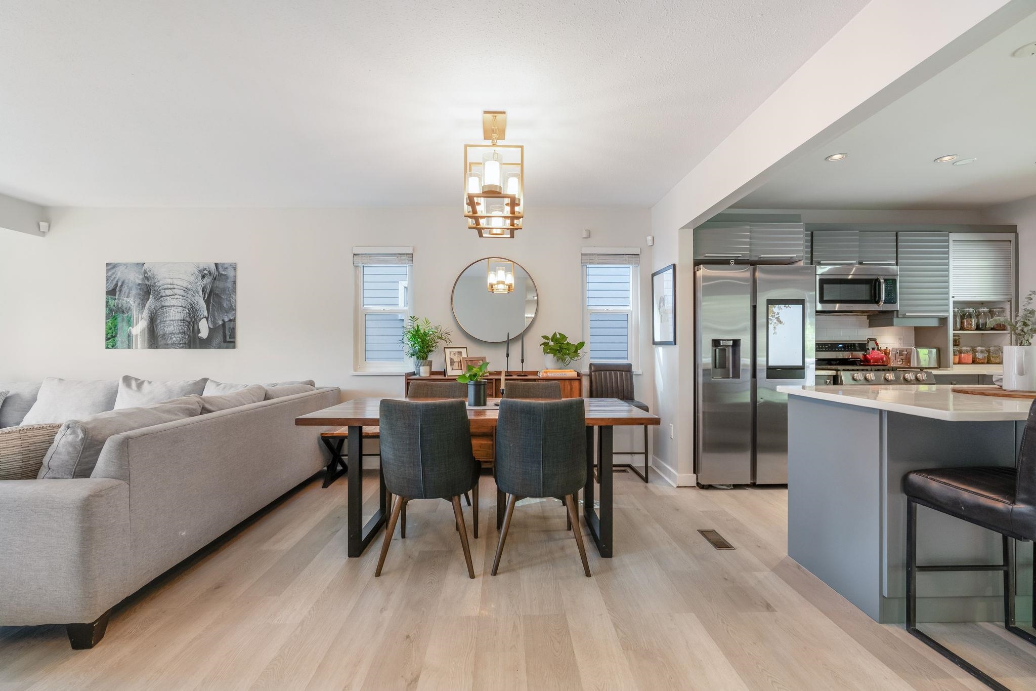 Listing image of 625 SEYMOUR COURT