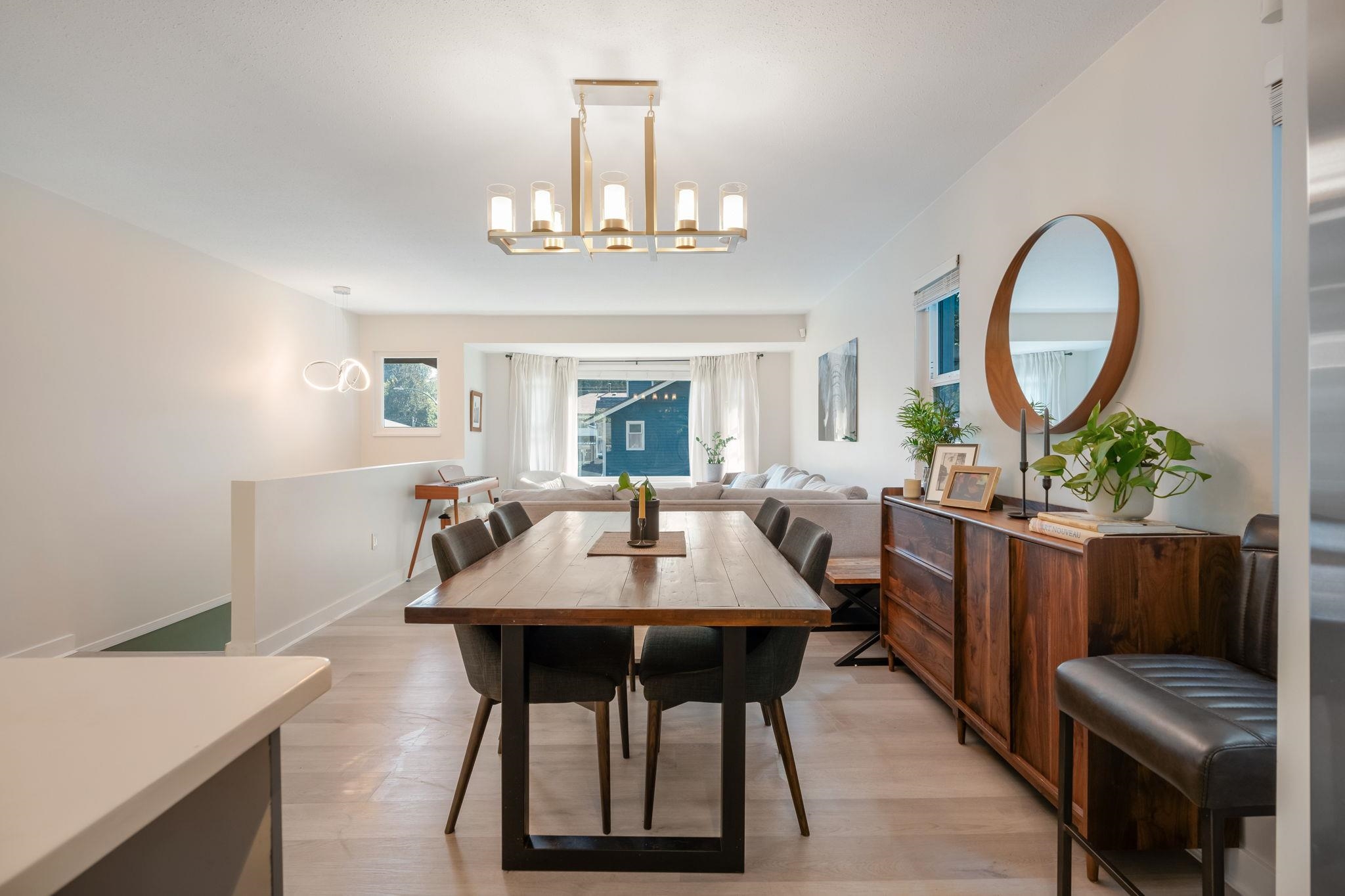 Listing image of 625 SEYMOUR COURT