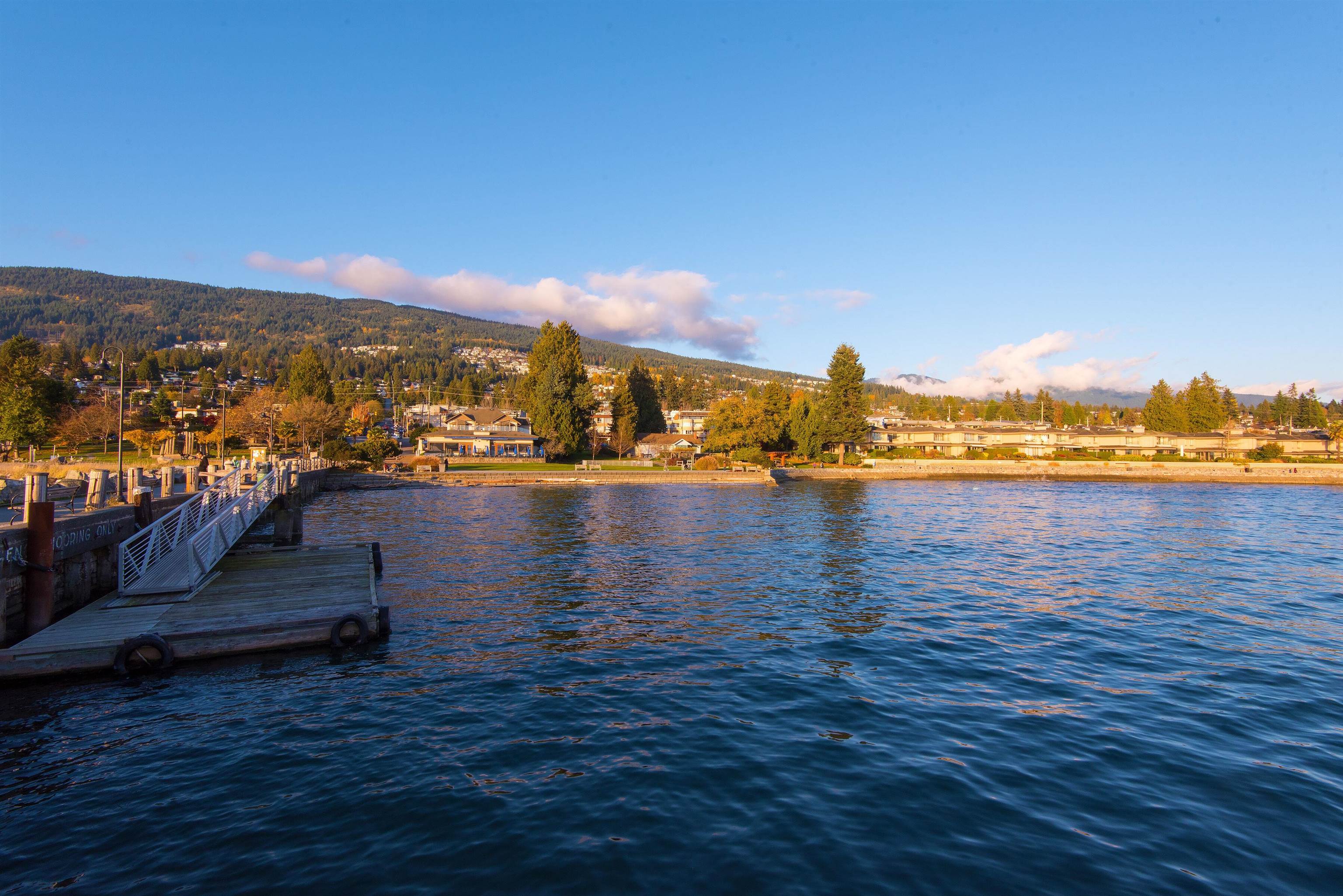 Listing image of 2364 MARINE DRIVE