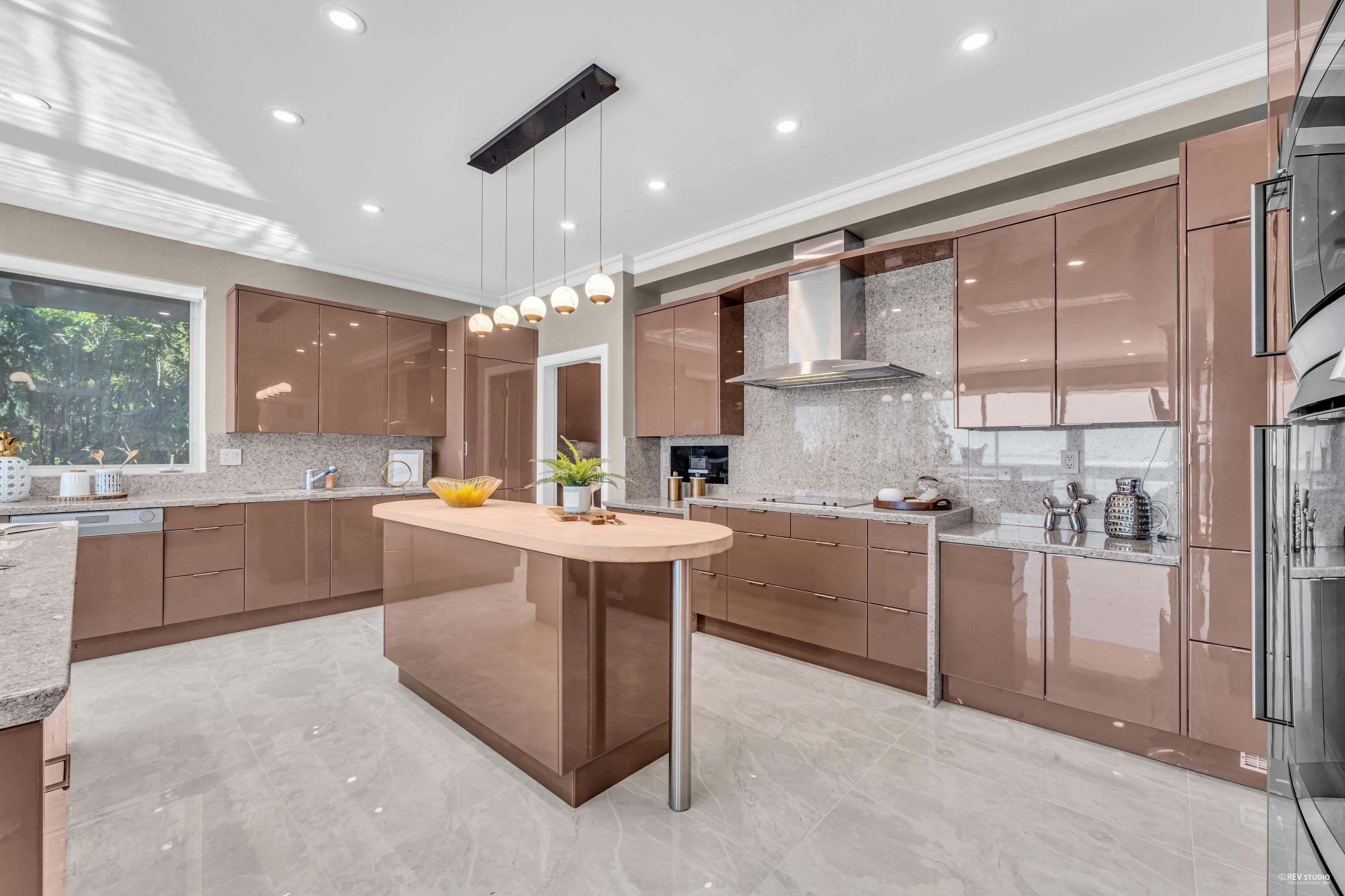 Listing image of 1407 BRAMWELL ROAD