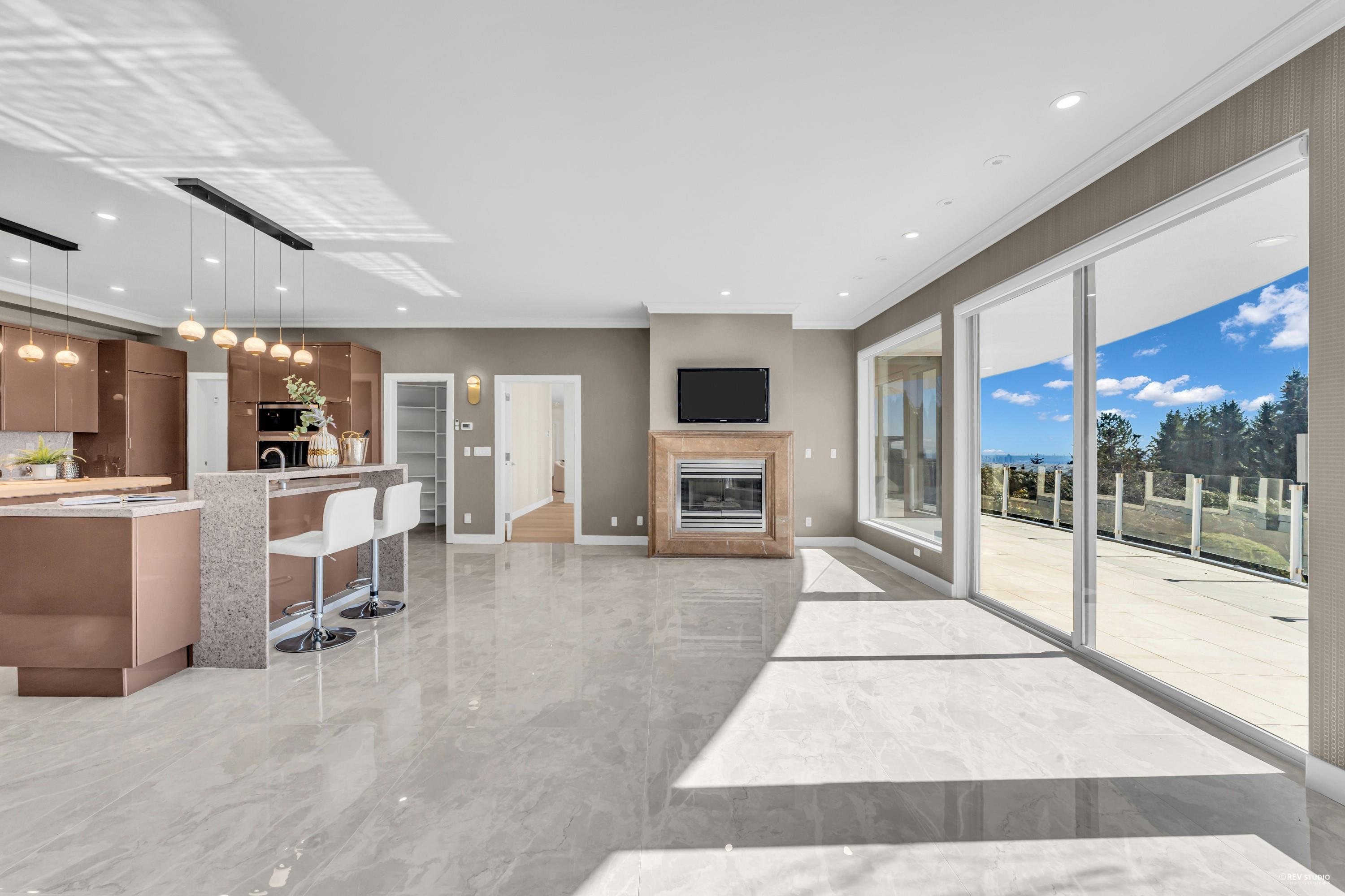 Listing image of 1407 BRAMWELL ROAD