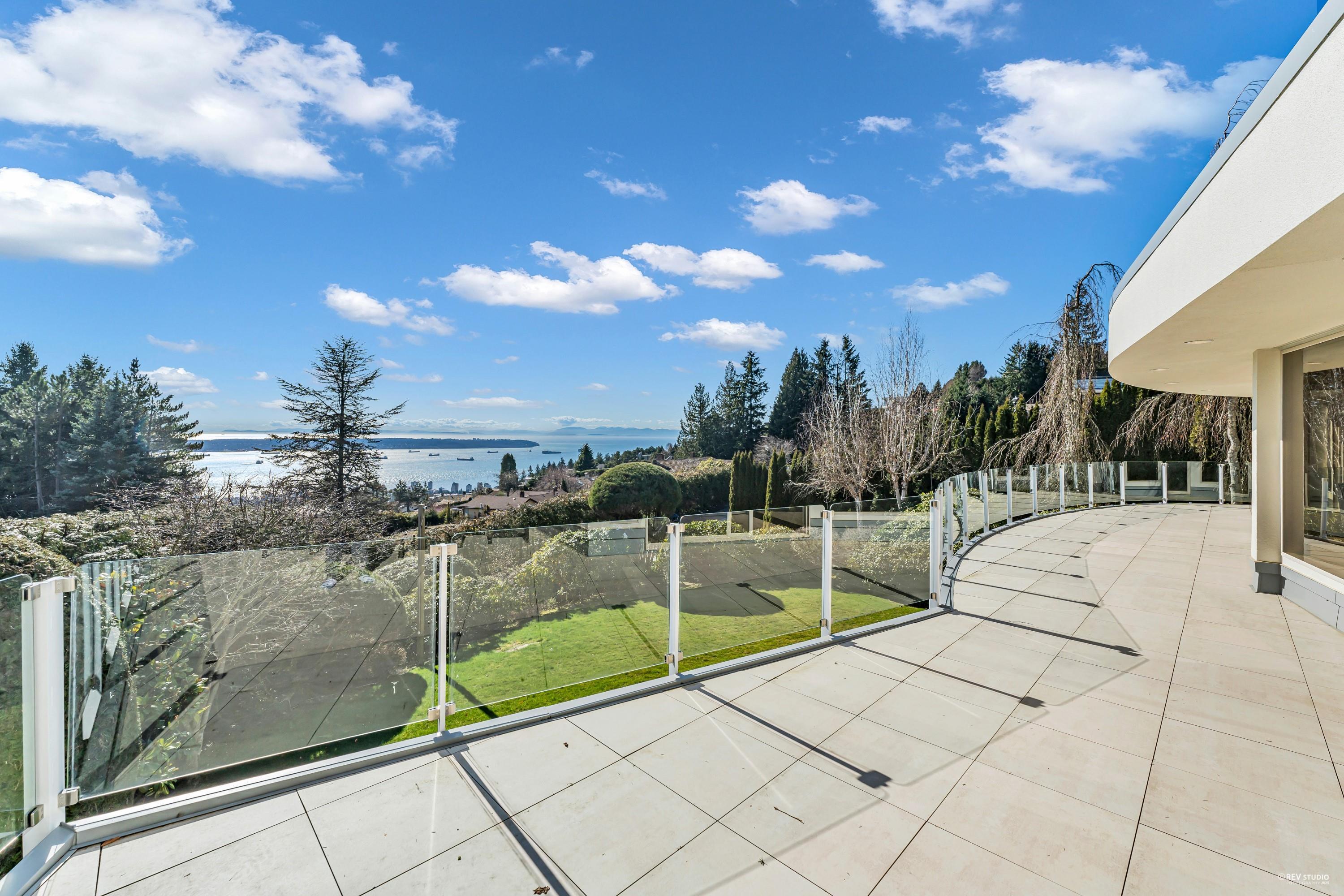 Listing image of 1407 BRAMWELL ROAD