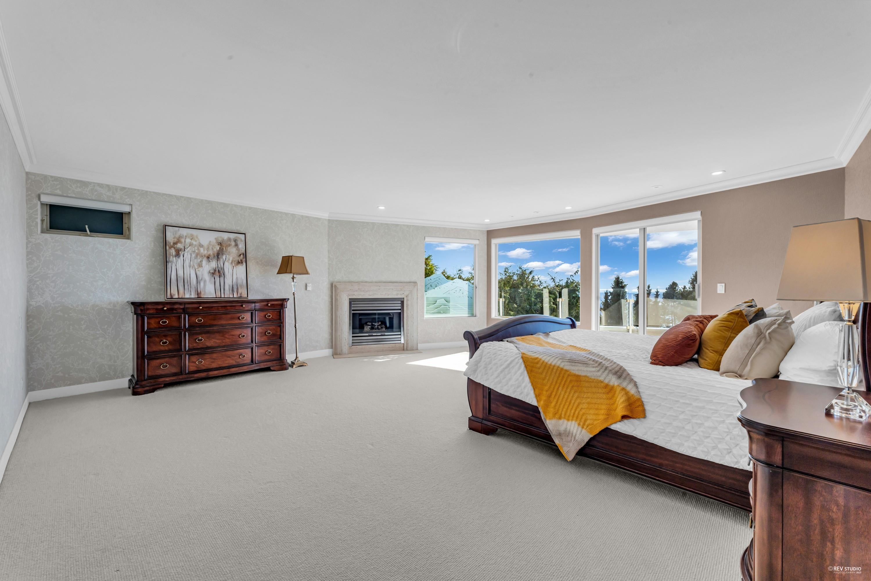 Listing image of 1407 BRAMWELL ROAD