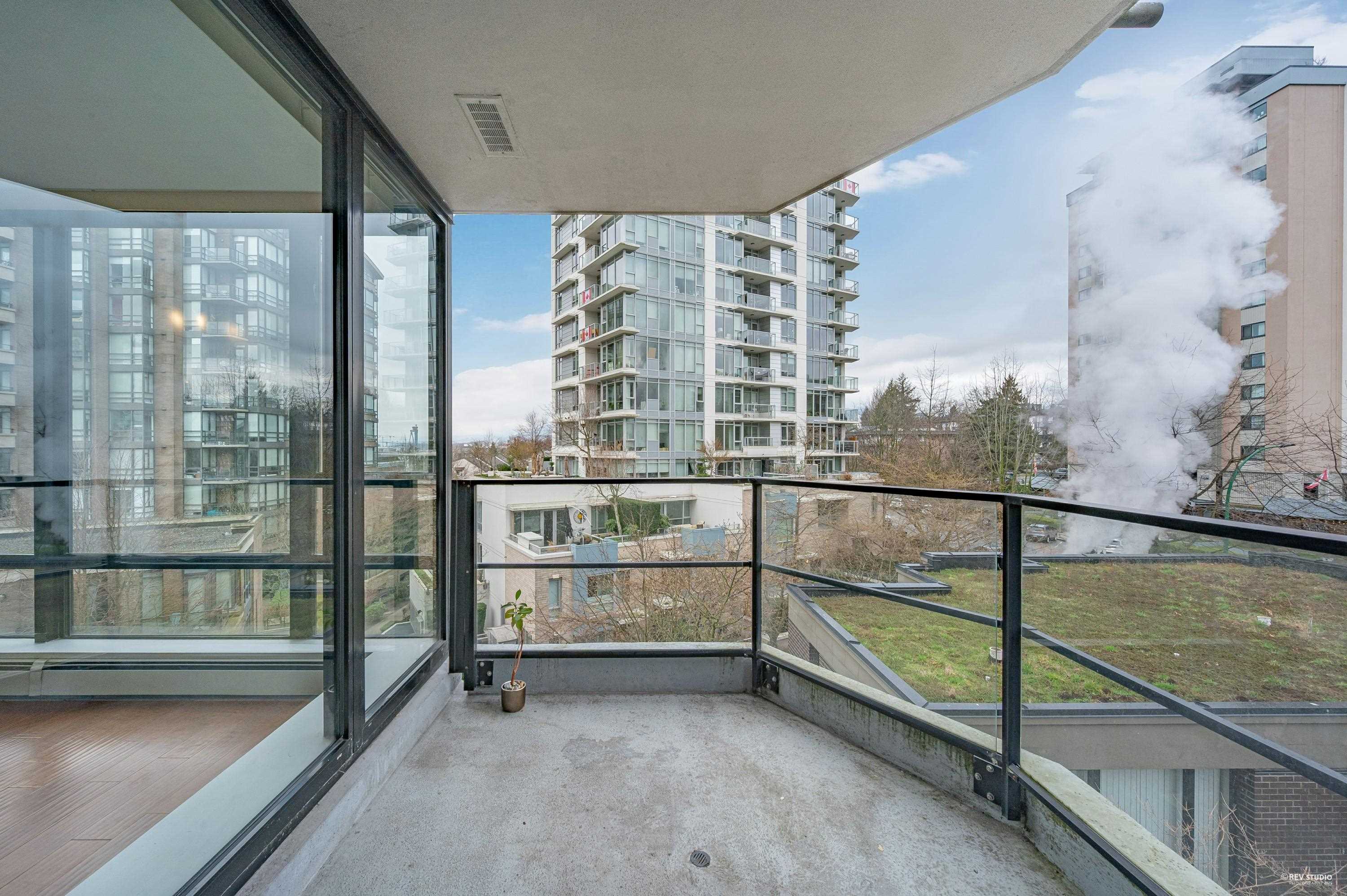 Listing image of 605 151 W 2ND STREET