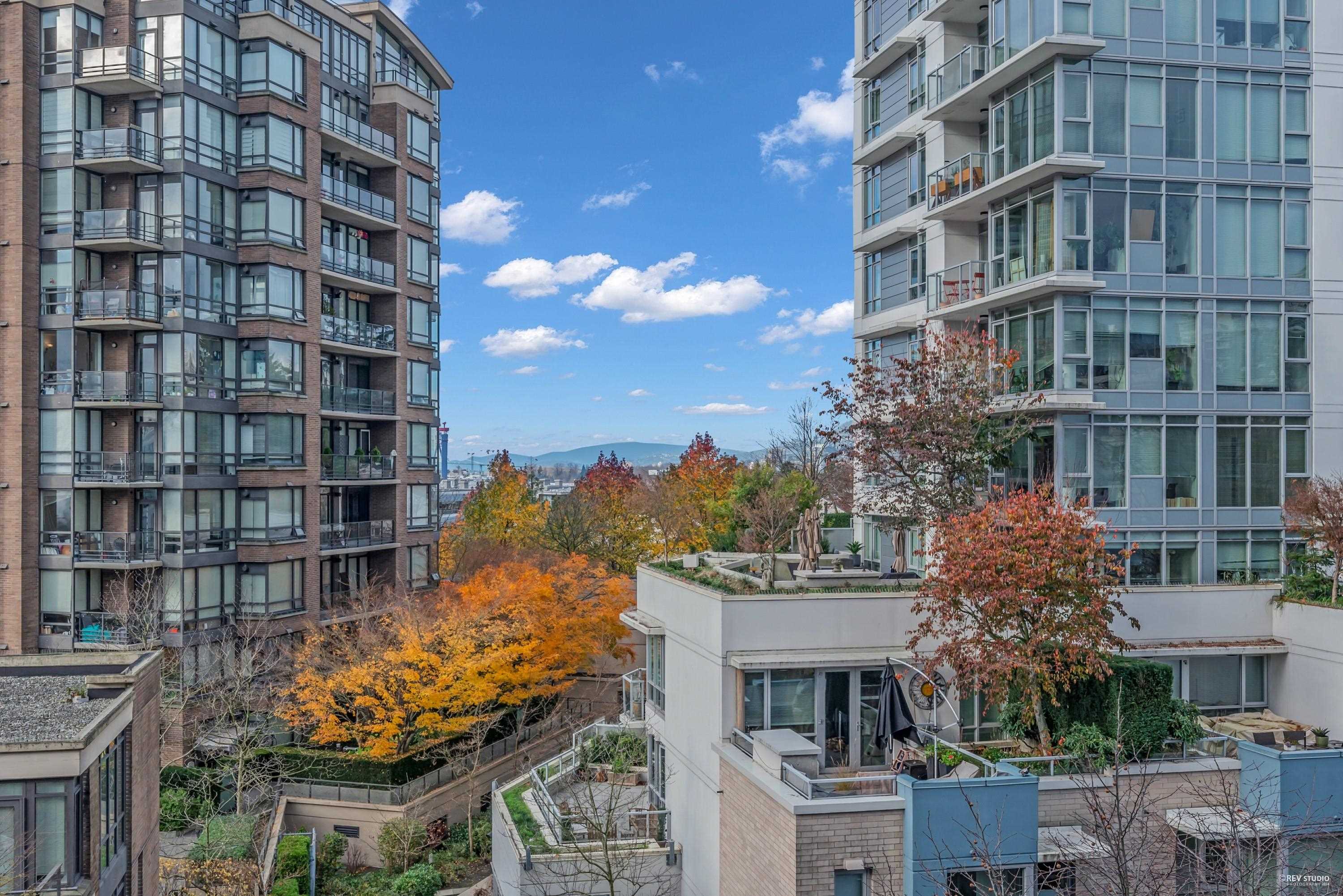 Listing image of 605 151 W 2ND STREET