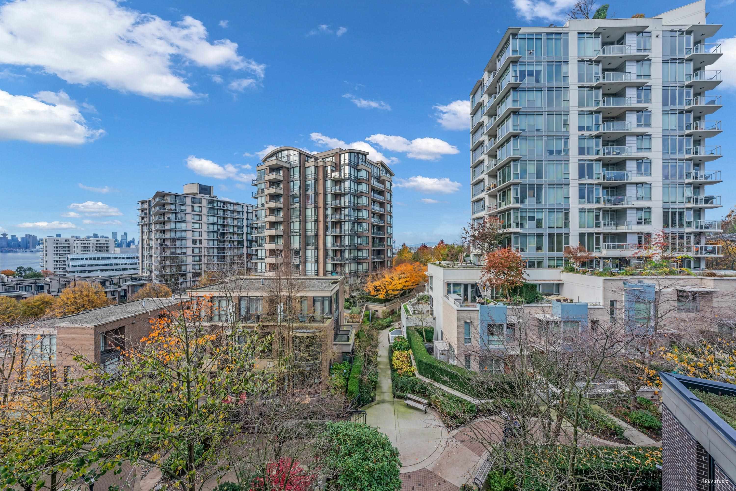 Listing image of 605 151 W 2ND STREET