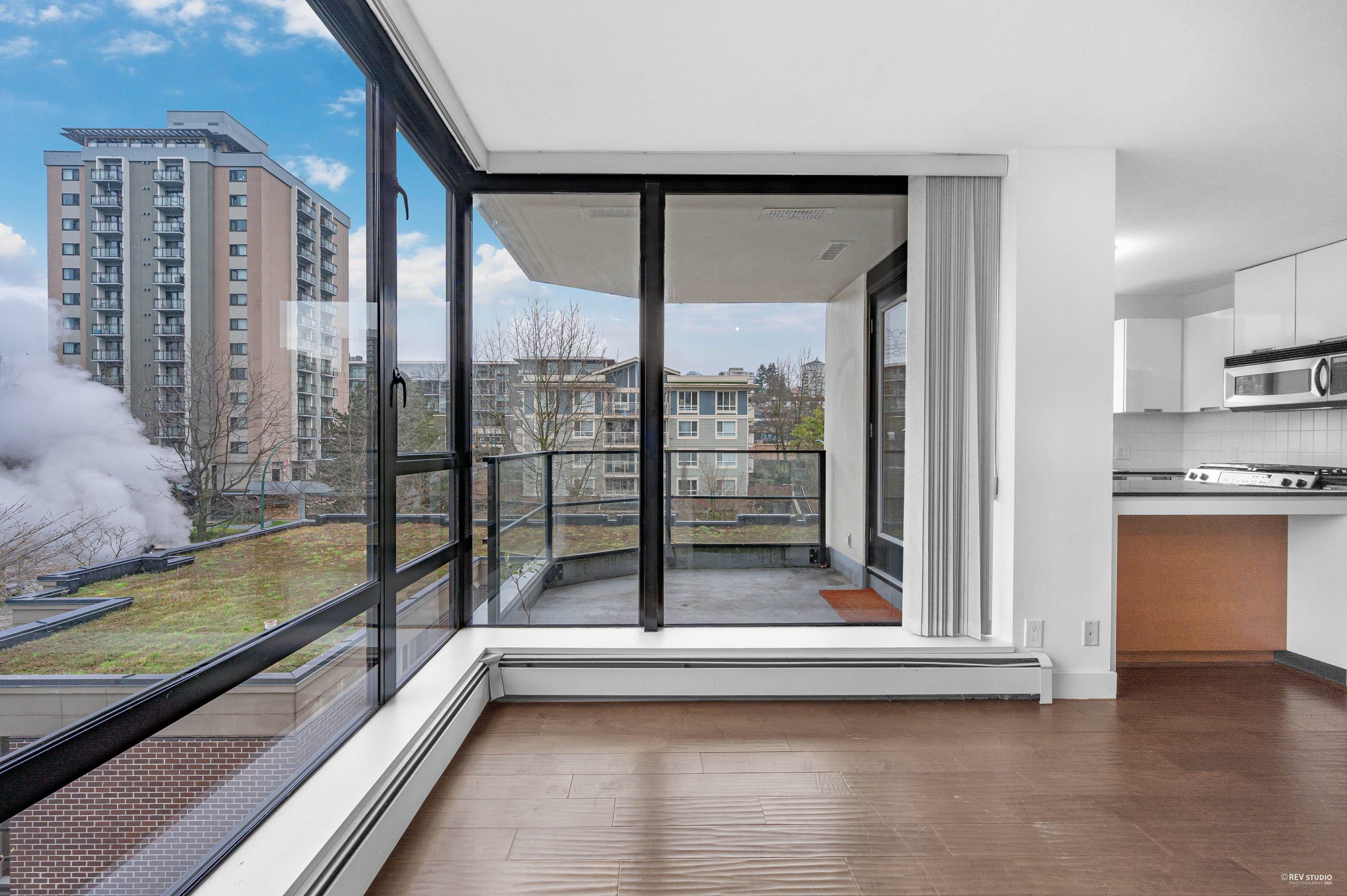 Listing image of 605 151 W 2ND STREET