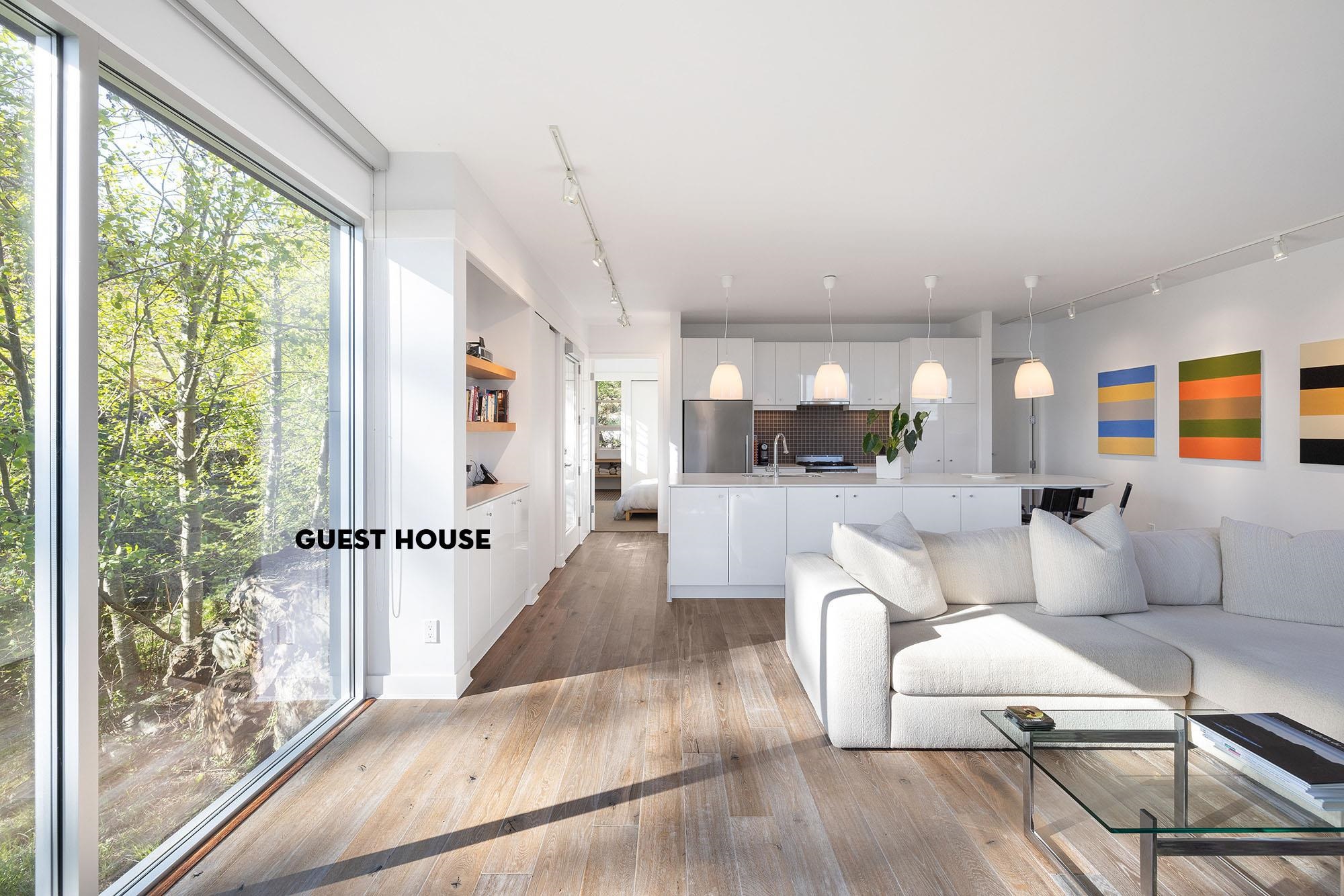 Listing image of 931 OCEAN PARK LANE