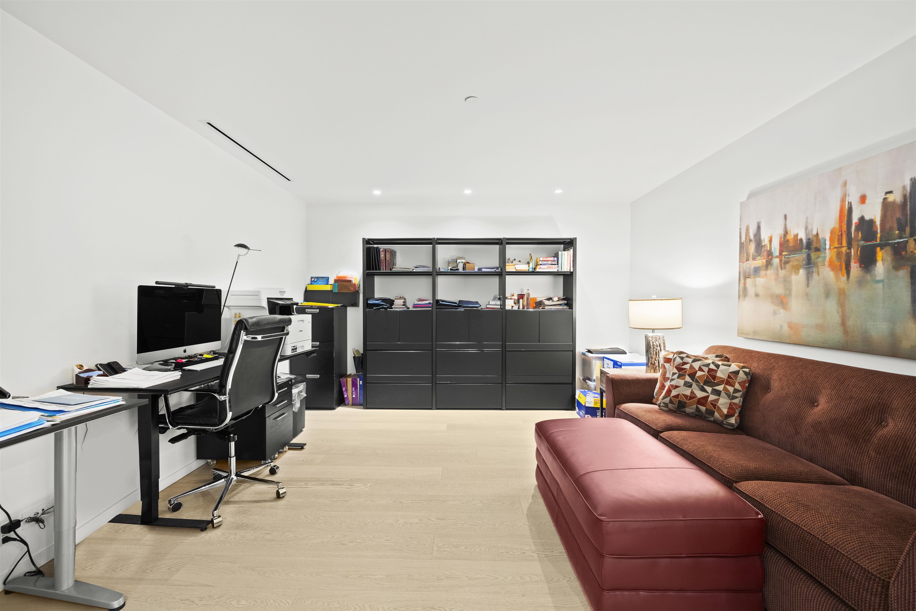 Listing image of 405 1355 BELLEVUE AVENUE