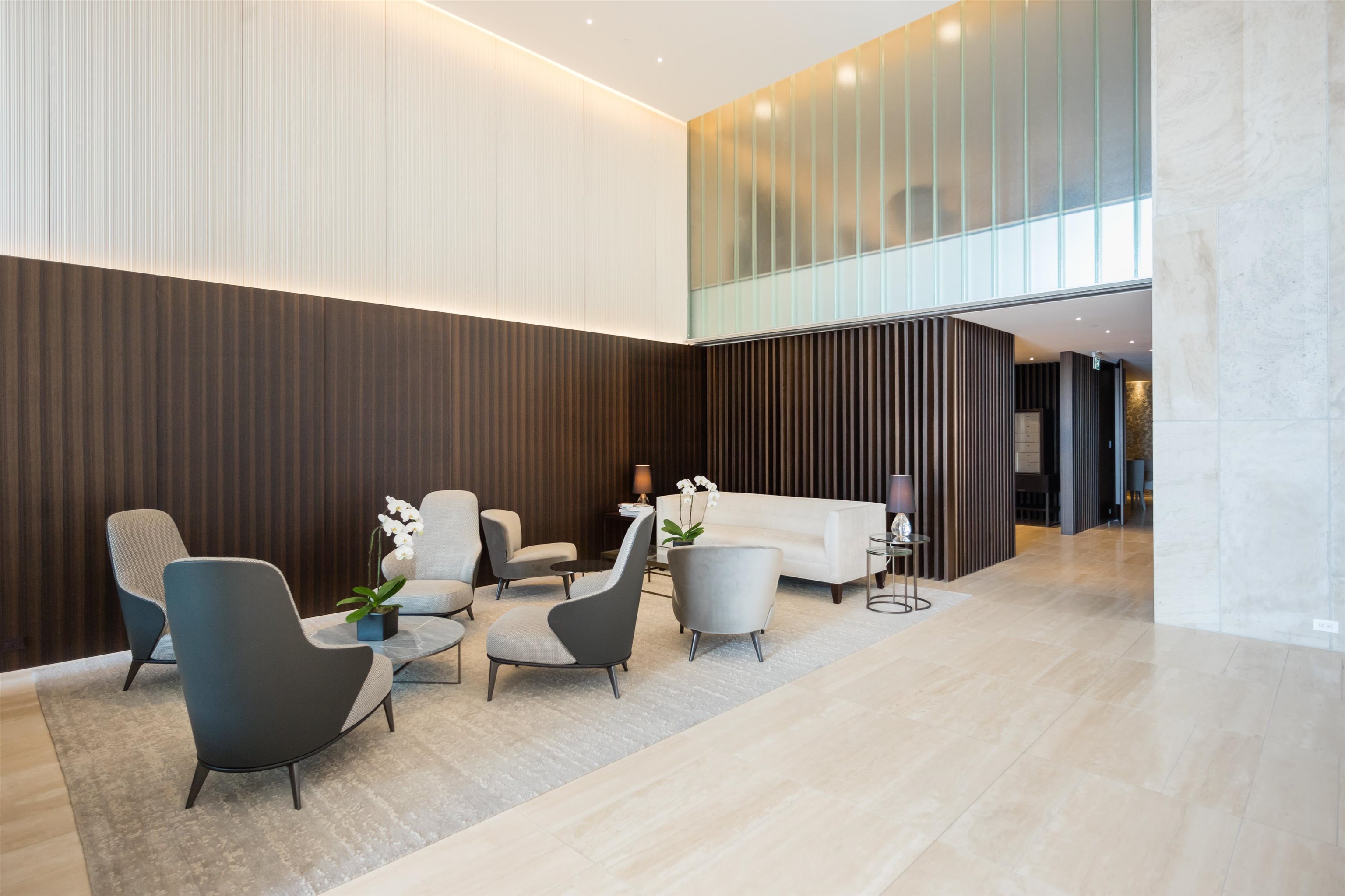 Listing image of 405 1355 BELLEVUE AVENUE