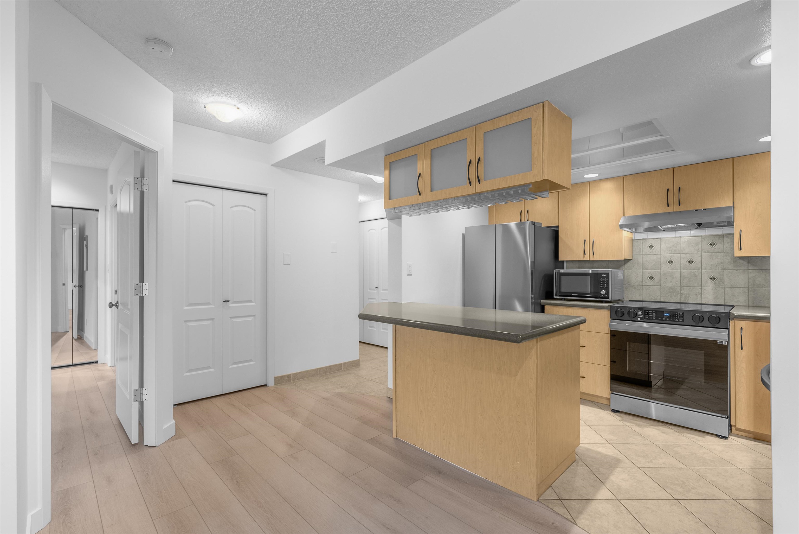 Listing image of 106 168 CHADWICK COURT