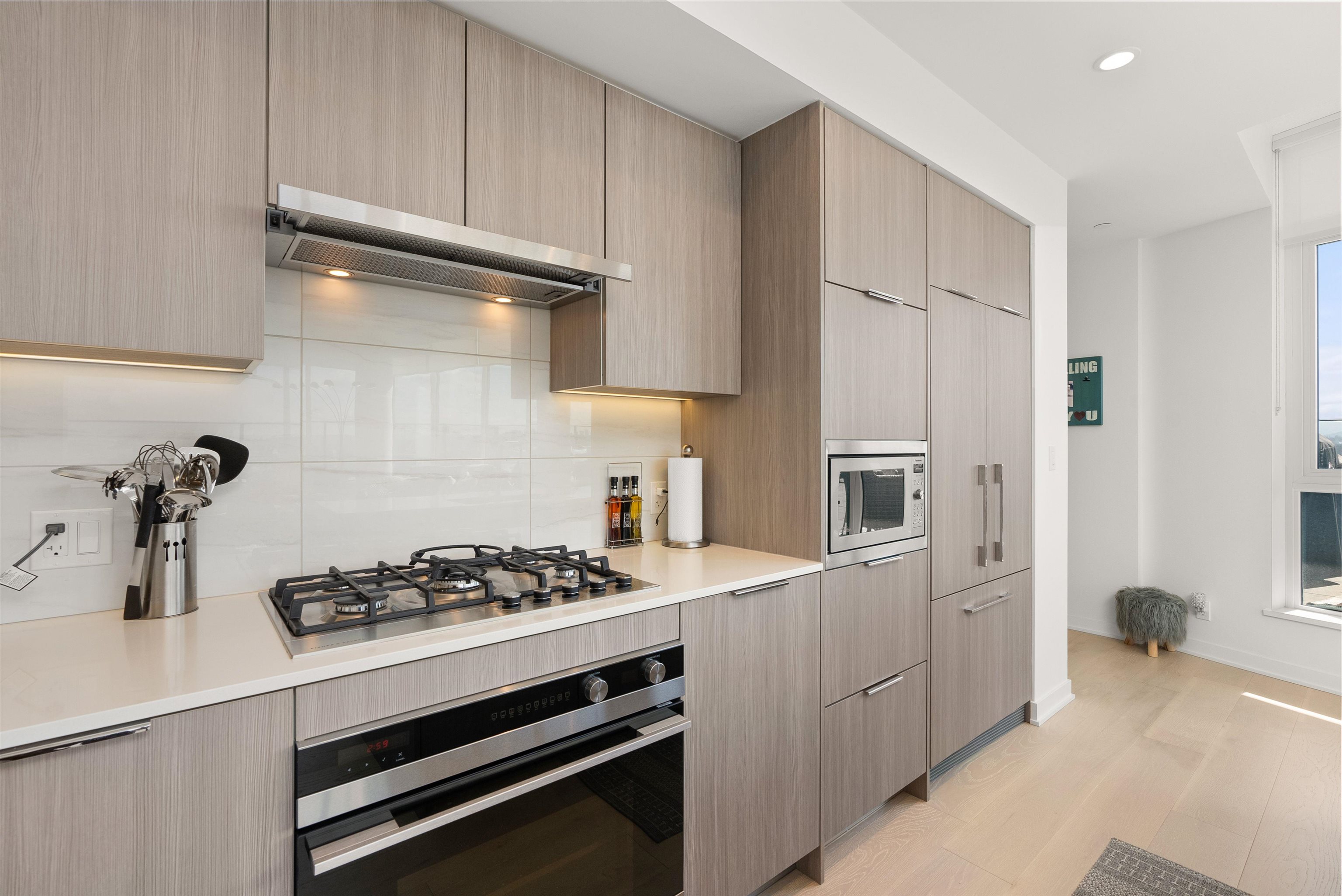 Listing image of 2602 1401 HUNTER STREET