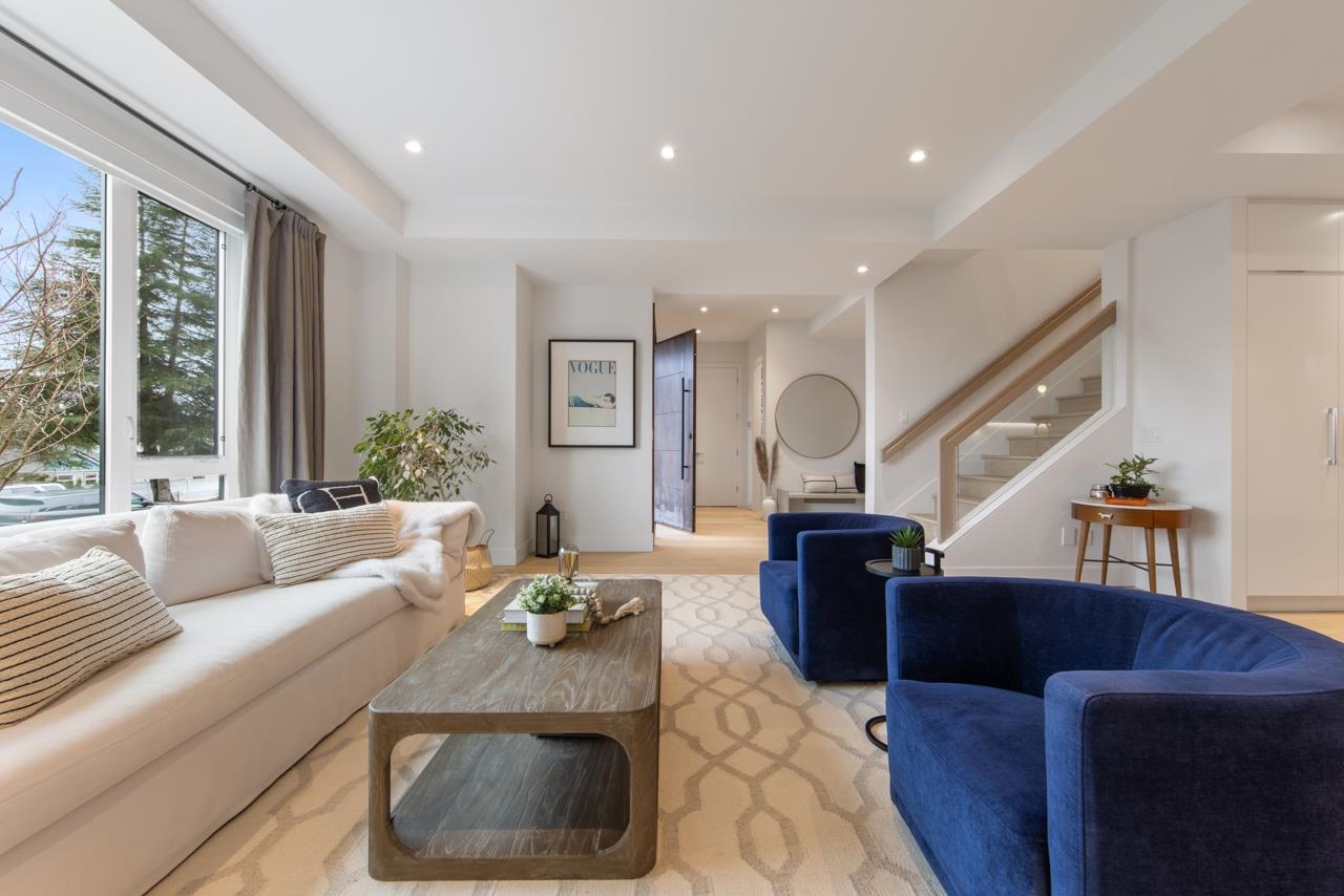 Listing image of 452 E 5TH STREET