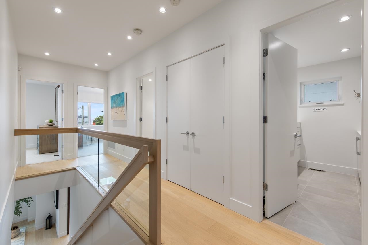 Listing image of 452 E 5TH STREET