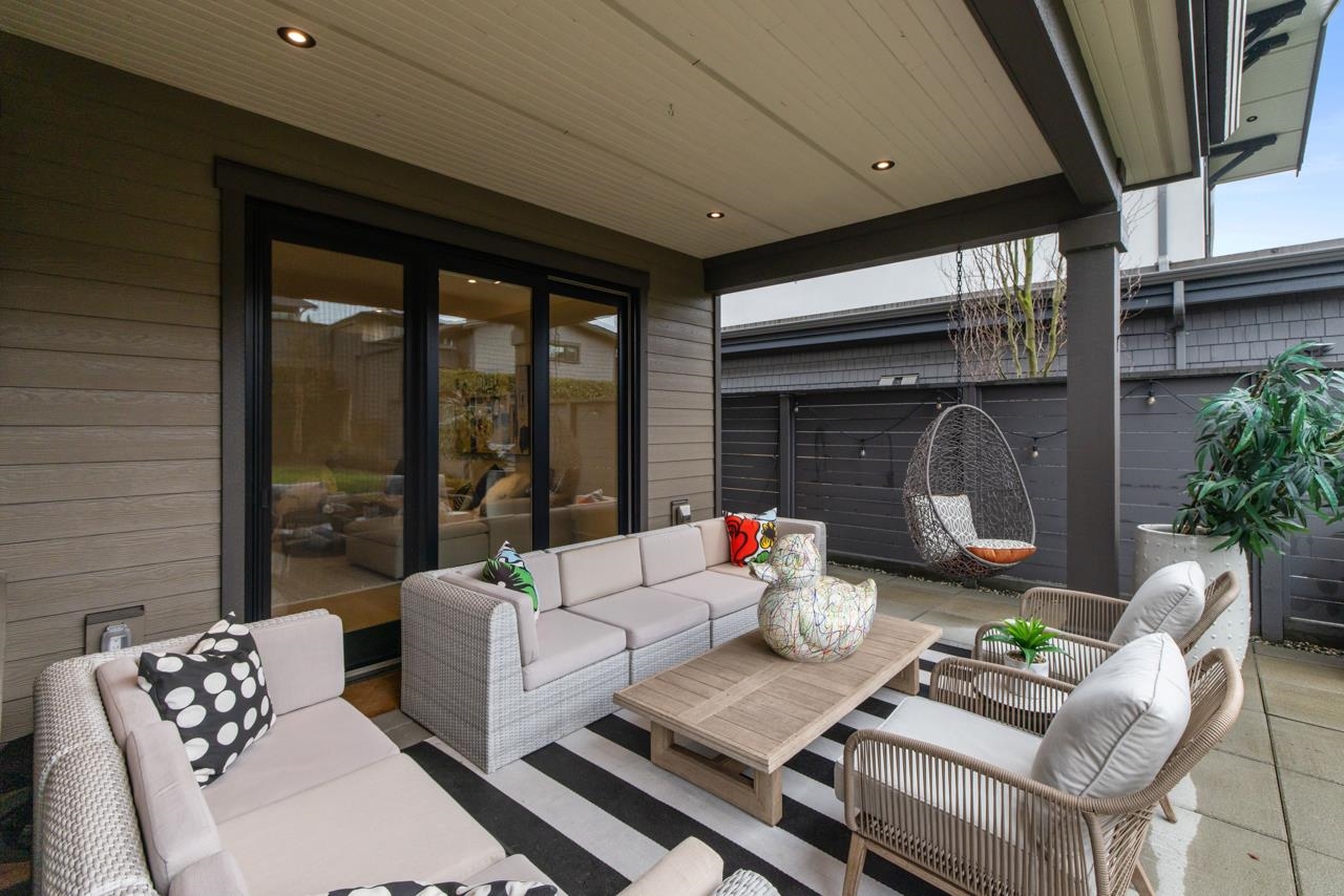Listing image of 452 E 5TH STREET