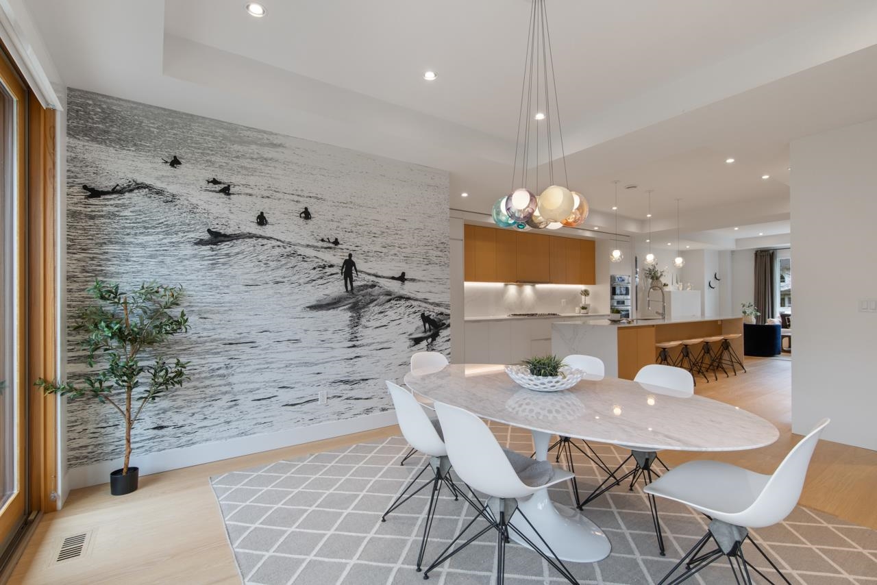 Listing image of 452 E 5TH STREET