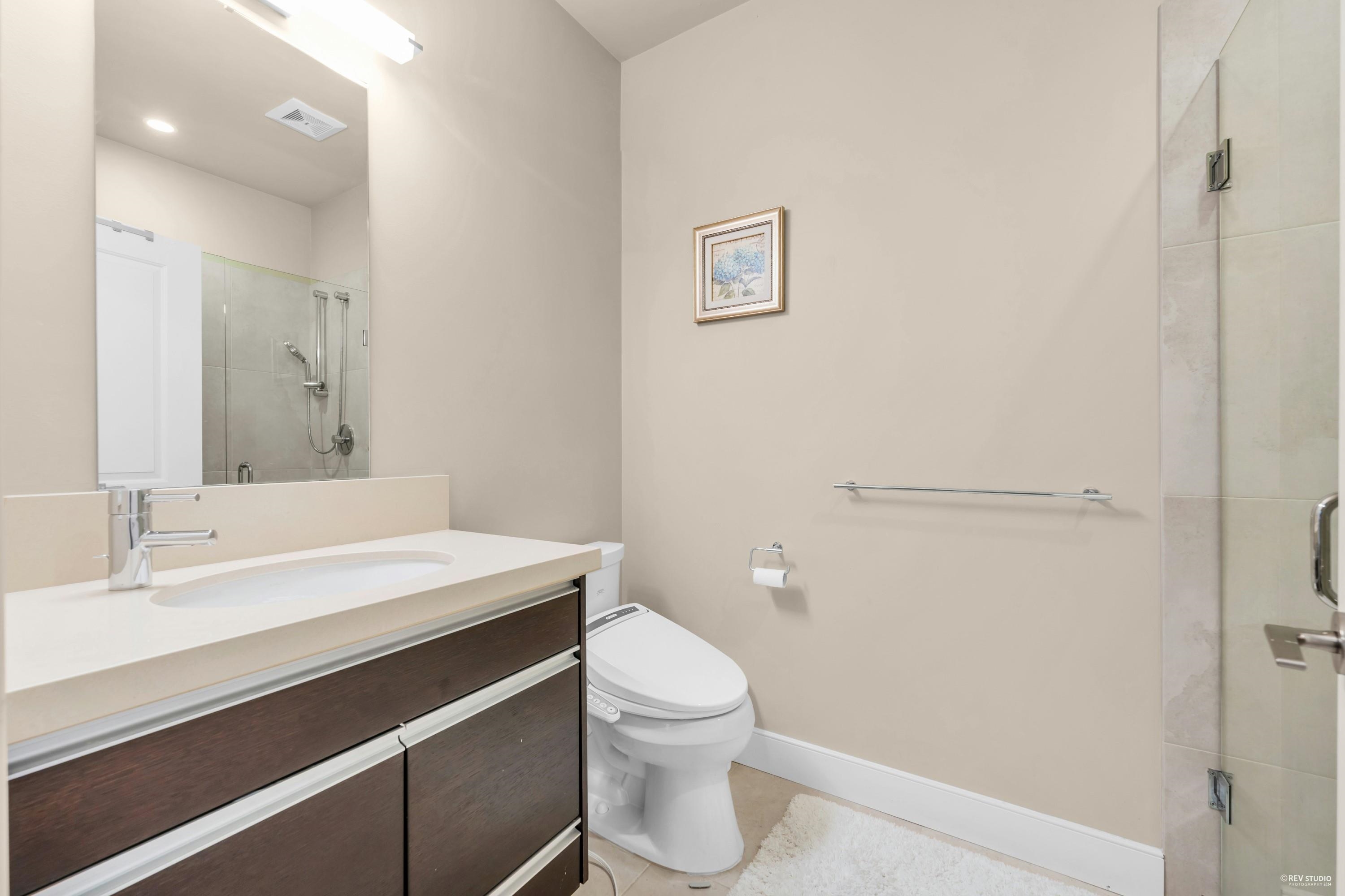 Listing image of 4742 CAULFEILD DRIVE
