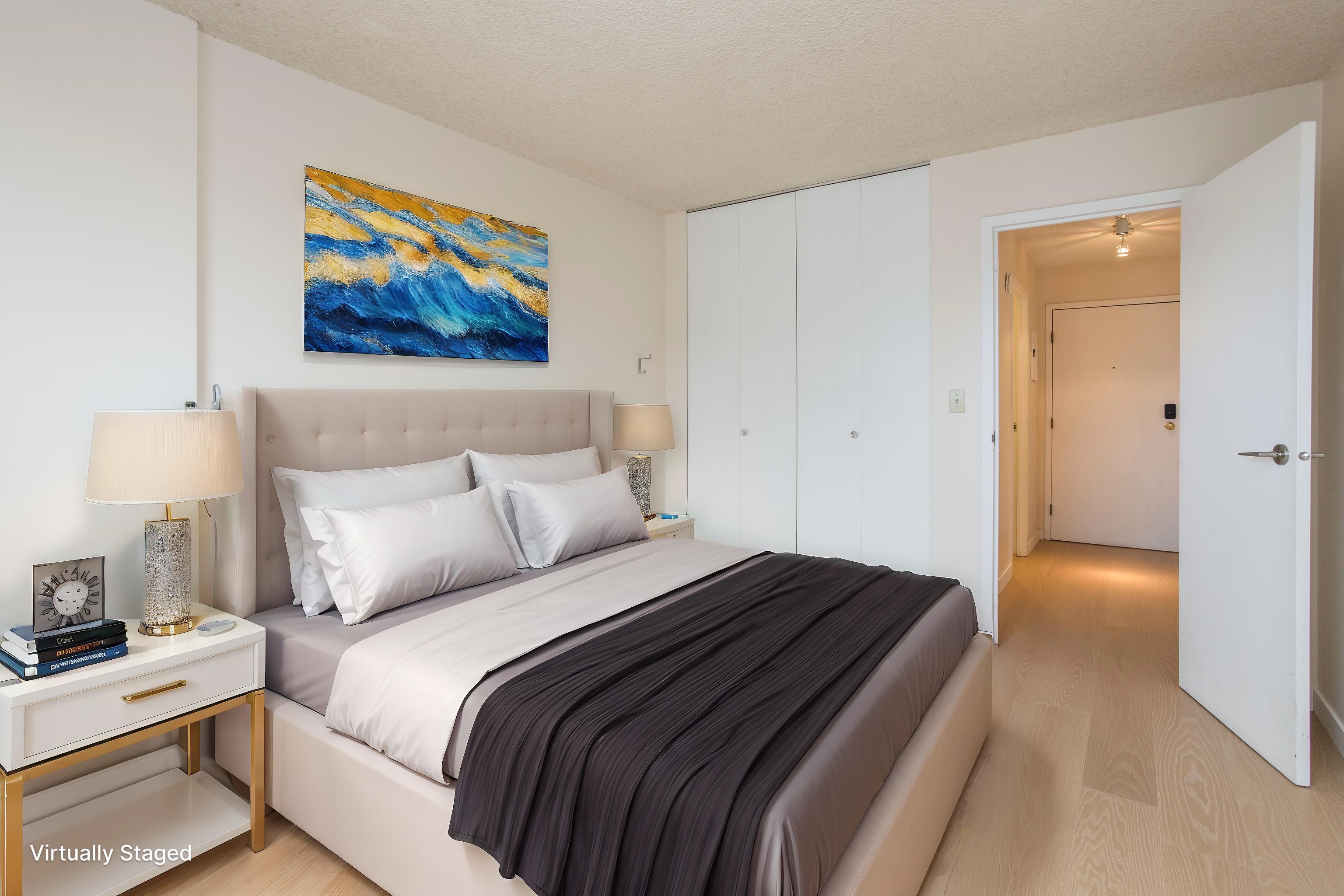 Listing image of 1704 145 ST. GEORGES AVENUE