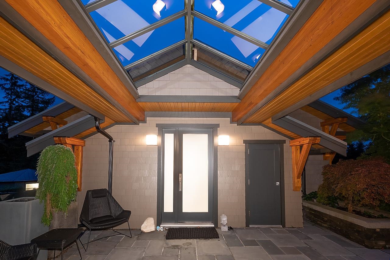 Listing image of 431 JOSEPHINE DRIVE