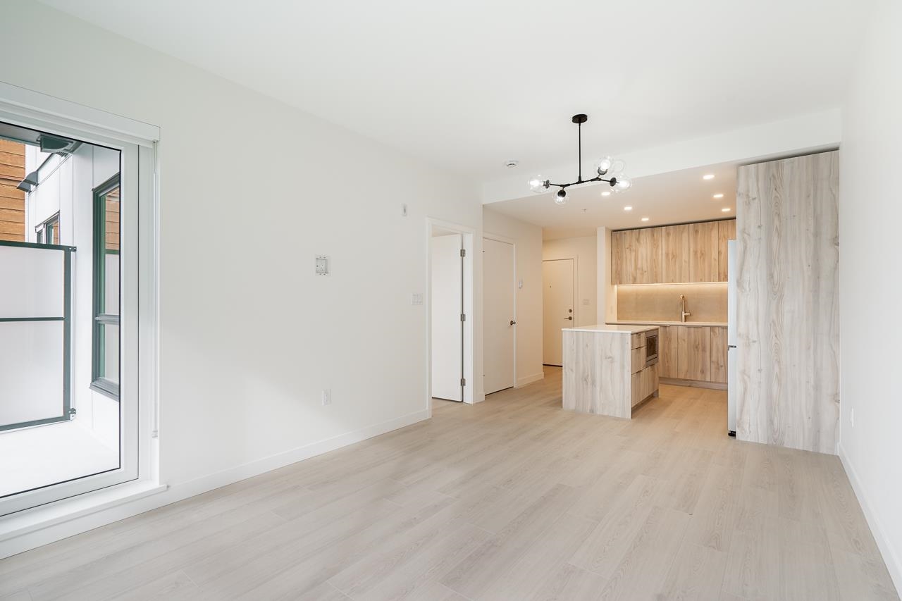 Listing image of 306 3596 MALSUM DRIVE
