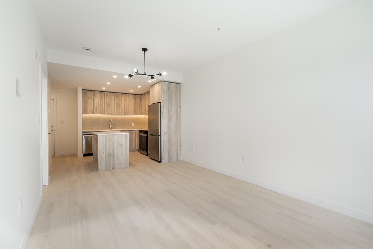 Listing image of 306 3596 MALSUM DRIVE