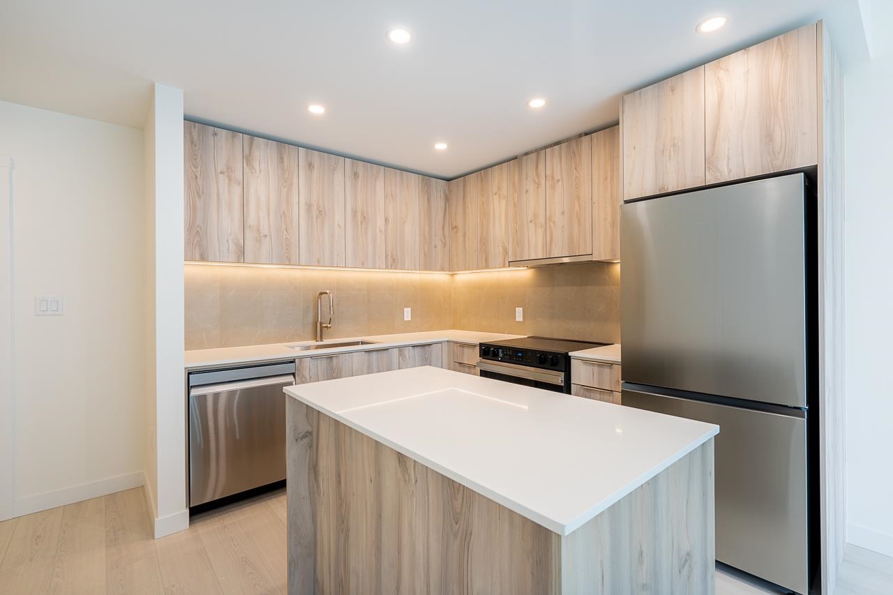 Listing image of 306 3596 MALSUM DRIVE