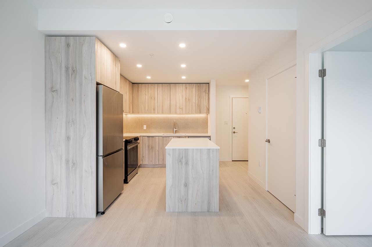 Listing image of 403 3596 MALSUM DRIVE