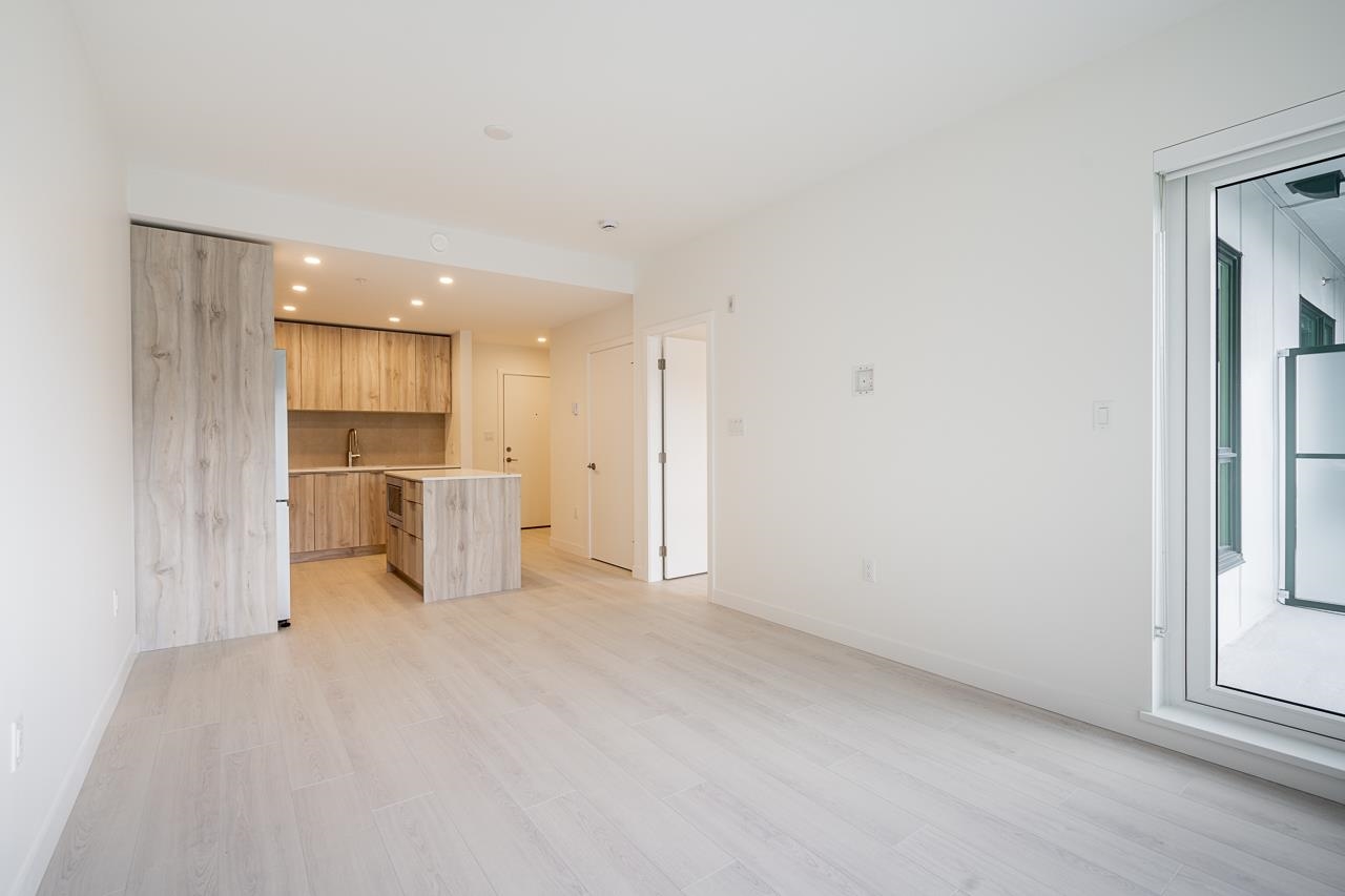Listing image of 403 3596 MALSUM DRIVE