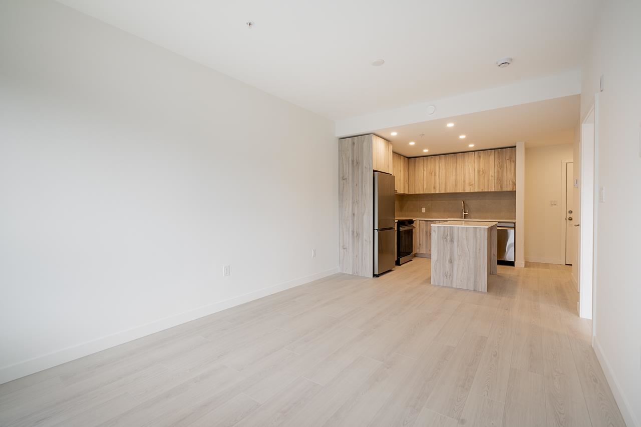 Listing image of 403 3596 MALSUM DRIVE