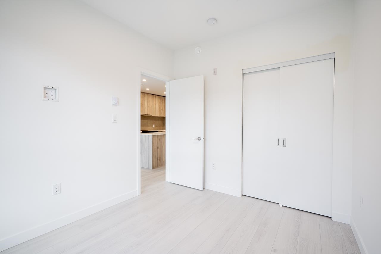 Listing image of 403 3596 MALSUM DRIVE