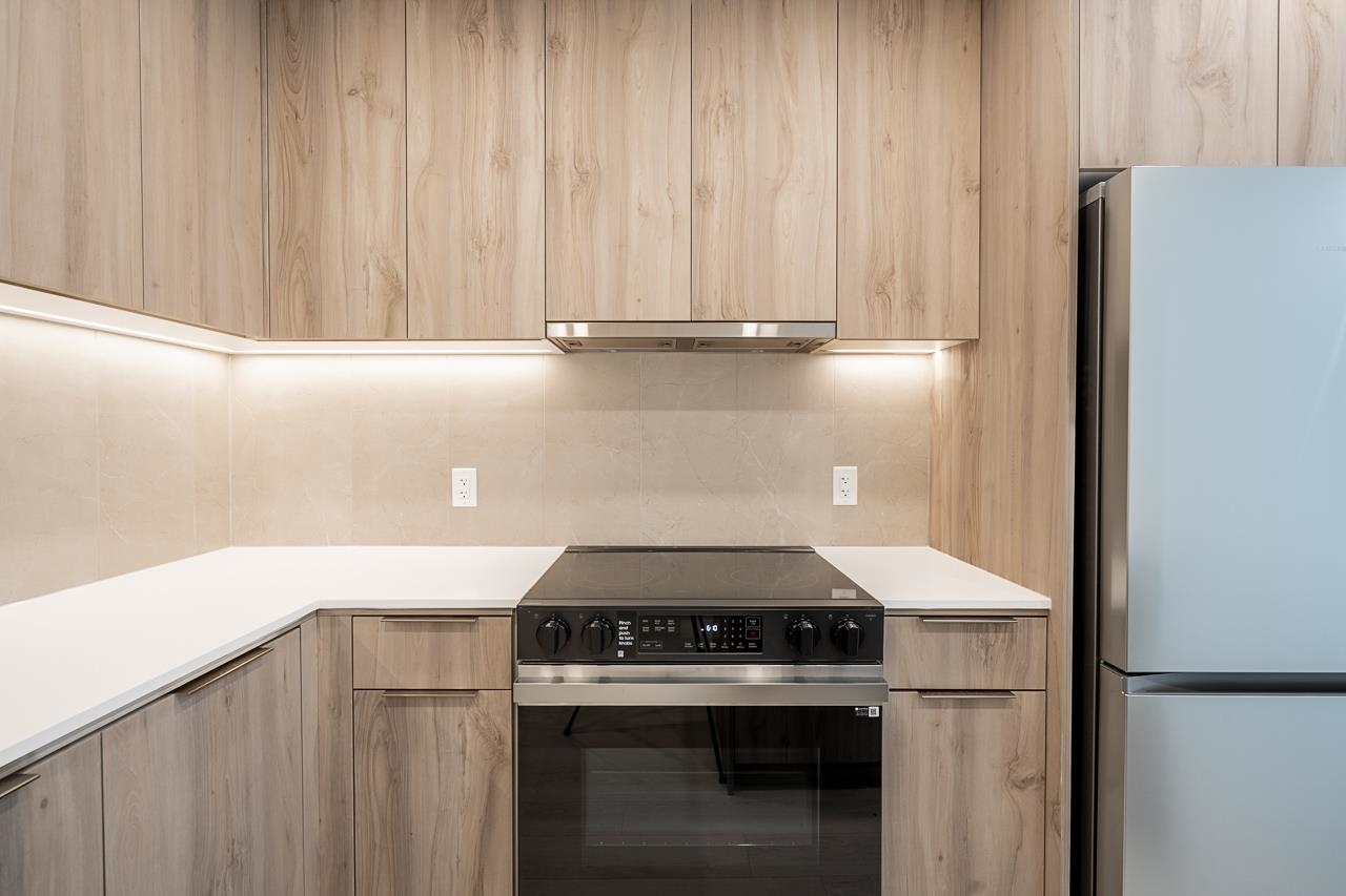Listing image of 412 3596 MALSUM DRIVE