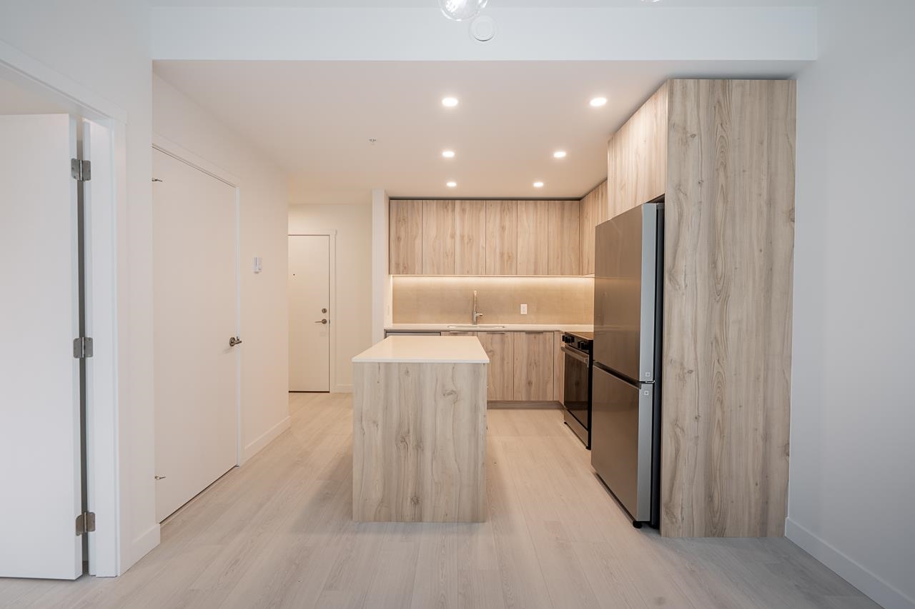 Listing image of 412 3596 MALSUM DRIVE