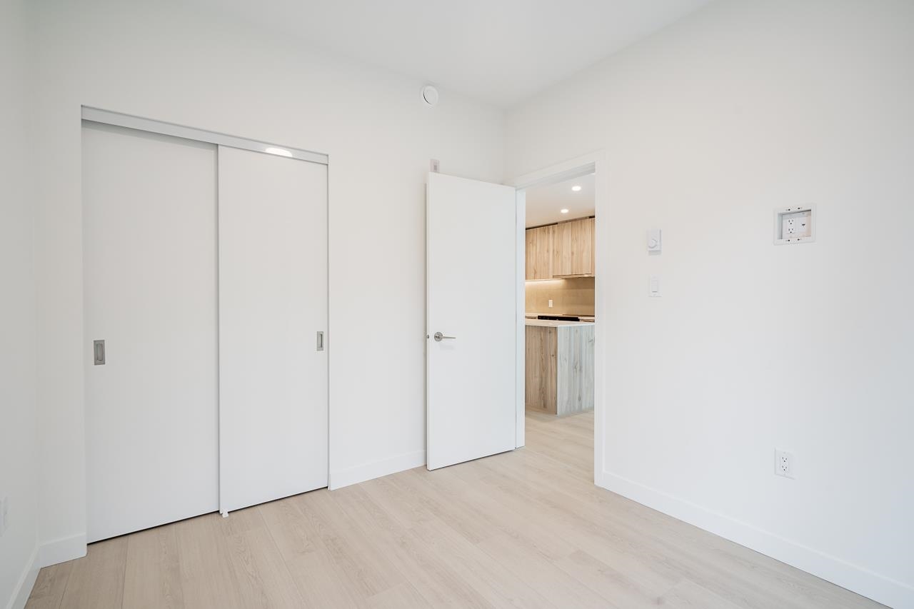 Listing image of 412 3596 MALSUM DRIVE